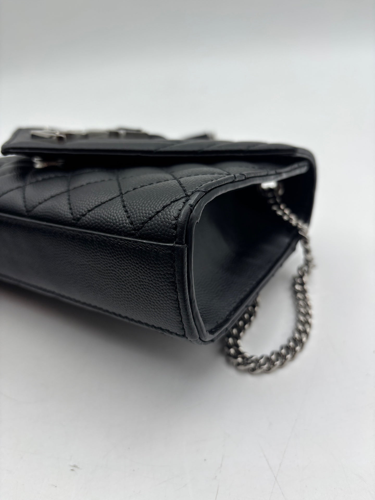 Saint Laurent - Envelope Chain Bag - Caviar-grained cowhide leather - Black - (small)