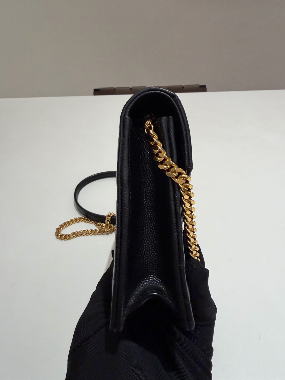 Saint Laurent - Envelope Chain Wallet - Leather - Black - (mini)
