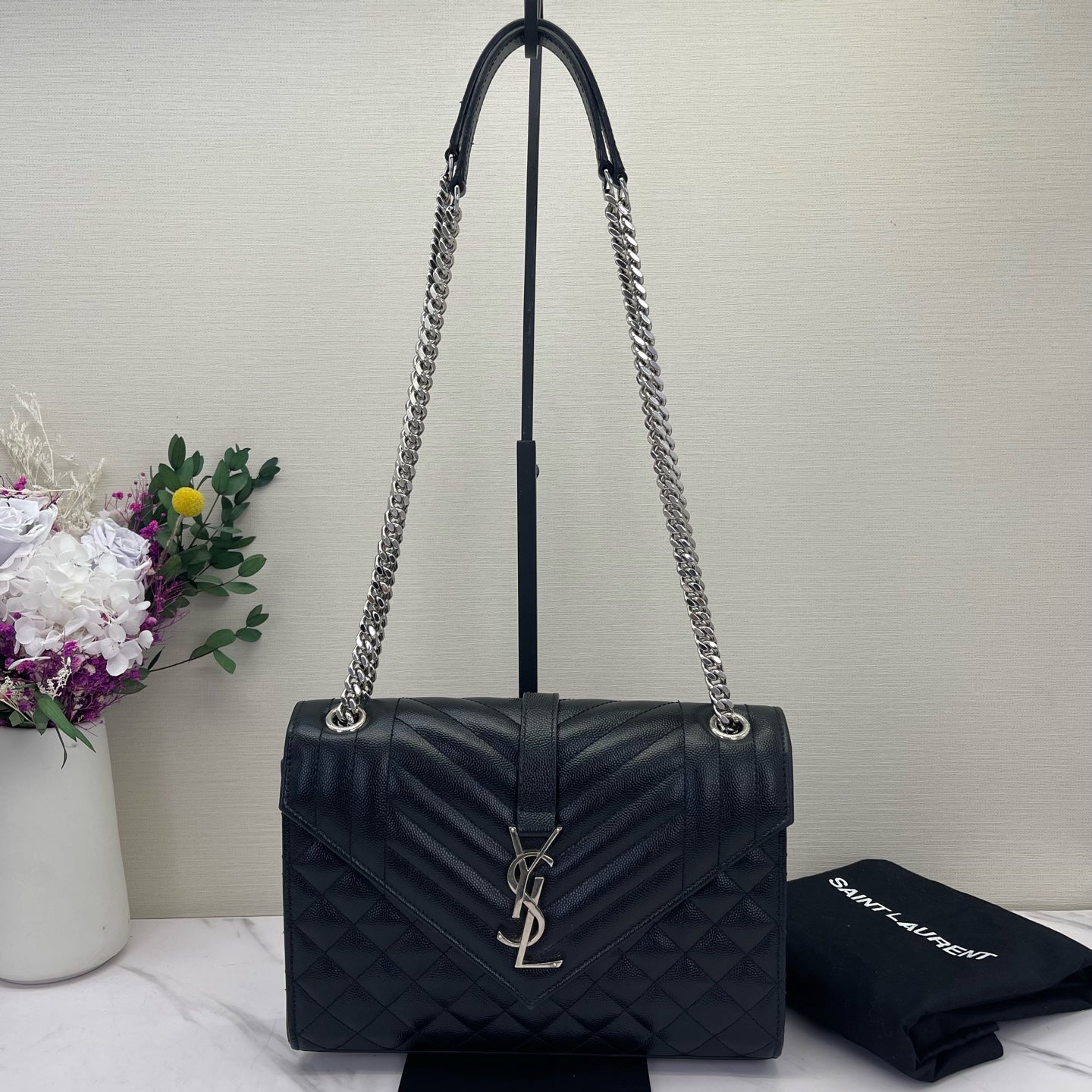 Saint Laurent - Envelope - Leather - Black - (medium)