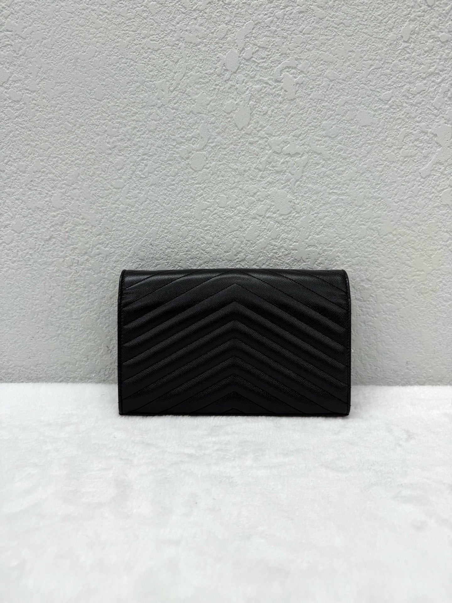 Saint Laurent - Envelope - Leather - Black - (medium)