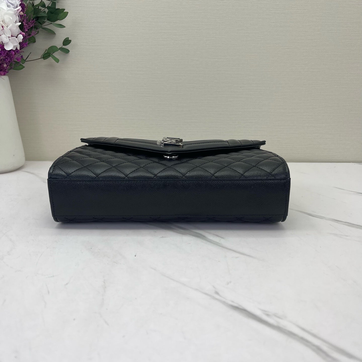 Saint Laurent - Envelope - Leather - Black - (medium)