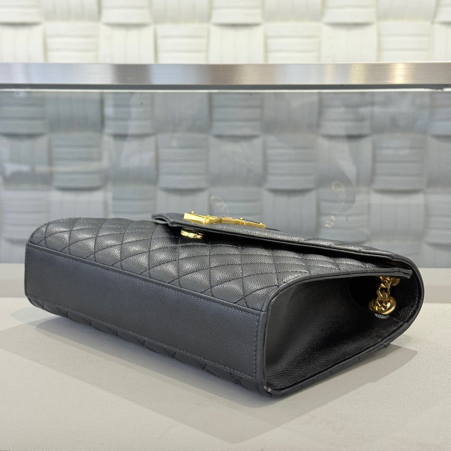 Saint Laurent - Envelope - Leather - Black - (medium)