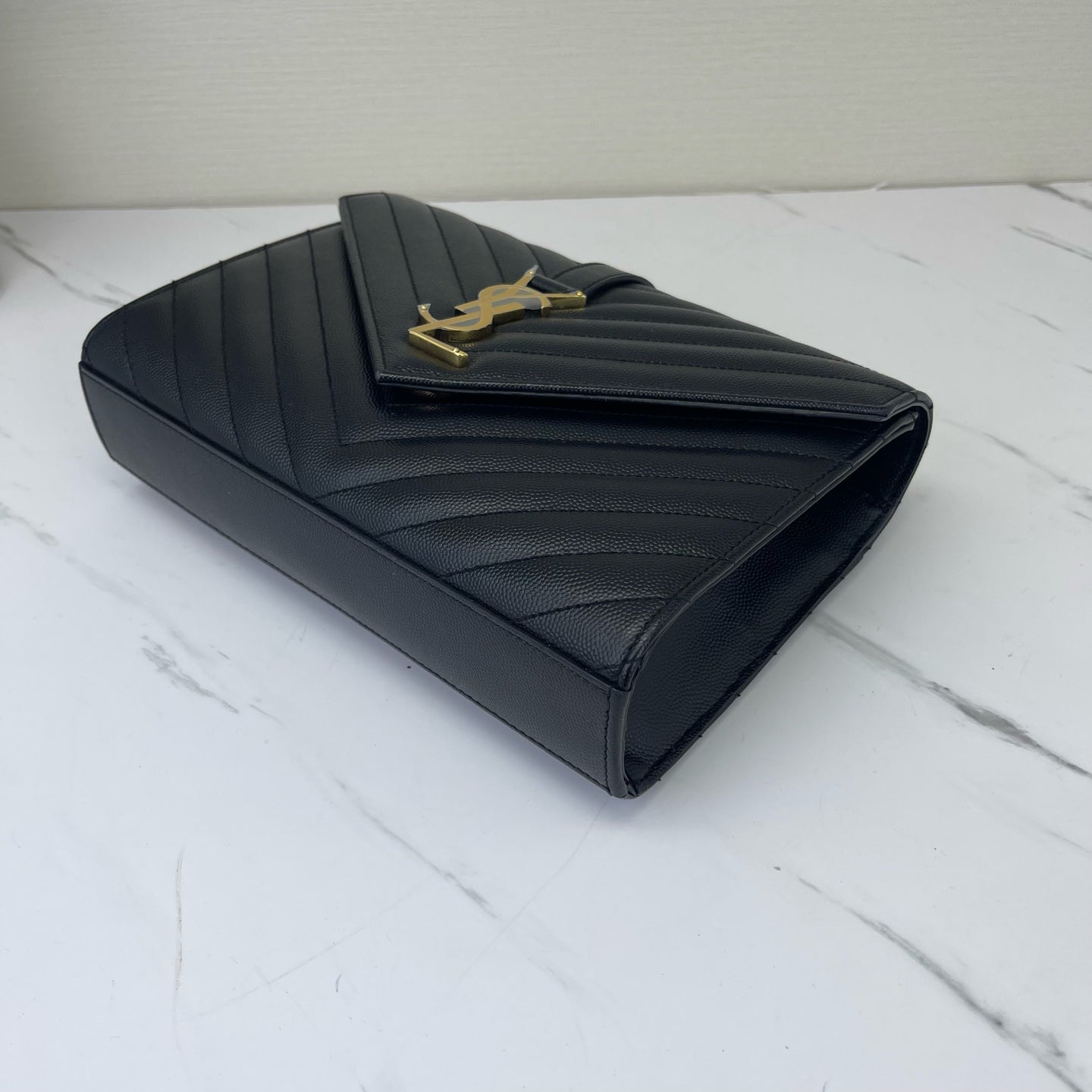Saint Laurent - Envelope - Leather - Black - (medium)