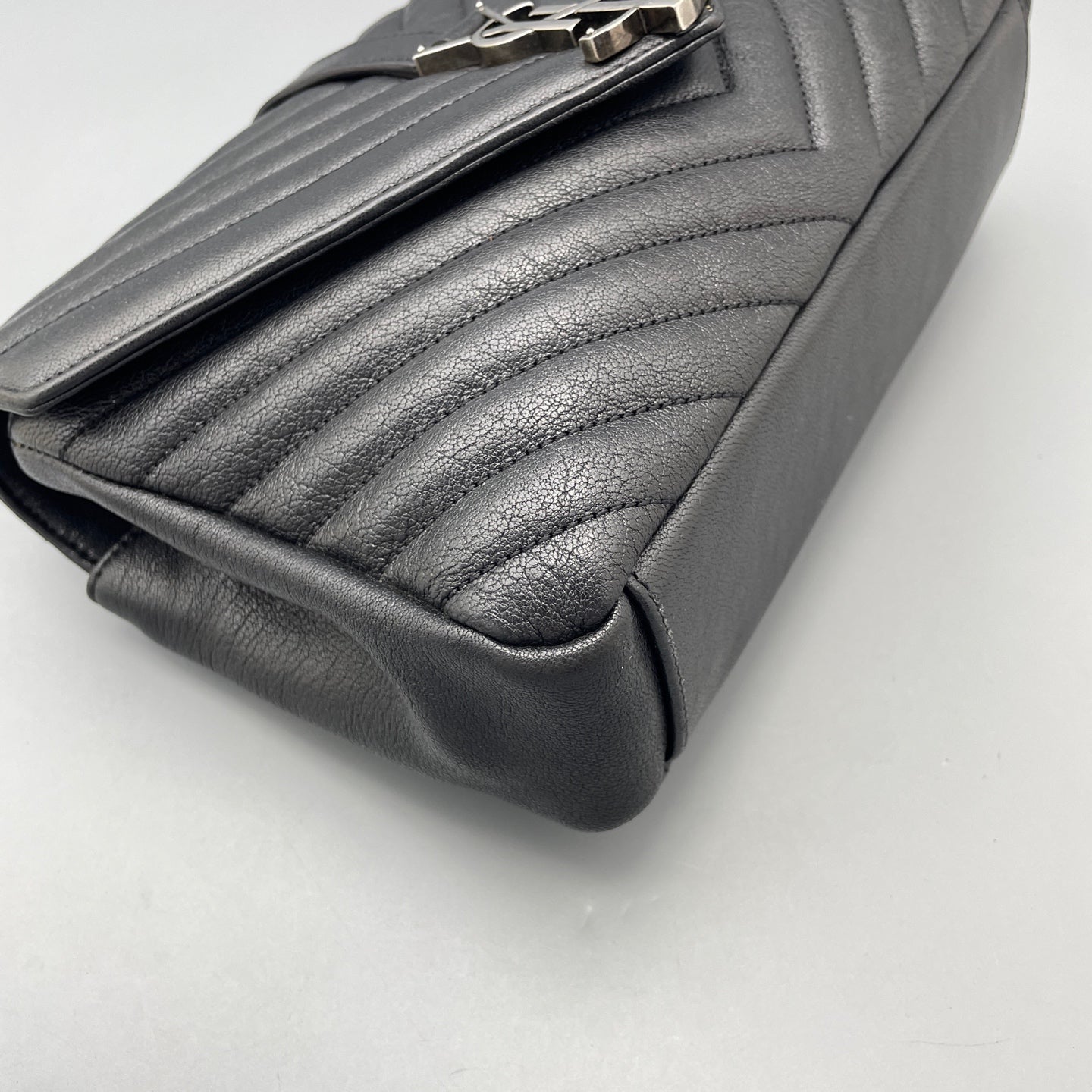 Saint Laurent - Envelope - Leather - Black - (Medium)