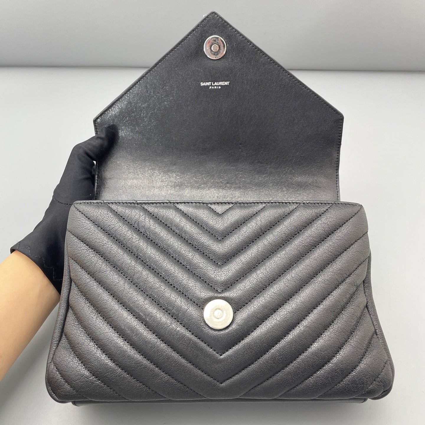 Saint Laurent - Envelope - Leather - Black - (Medium)