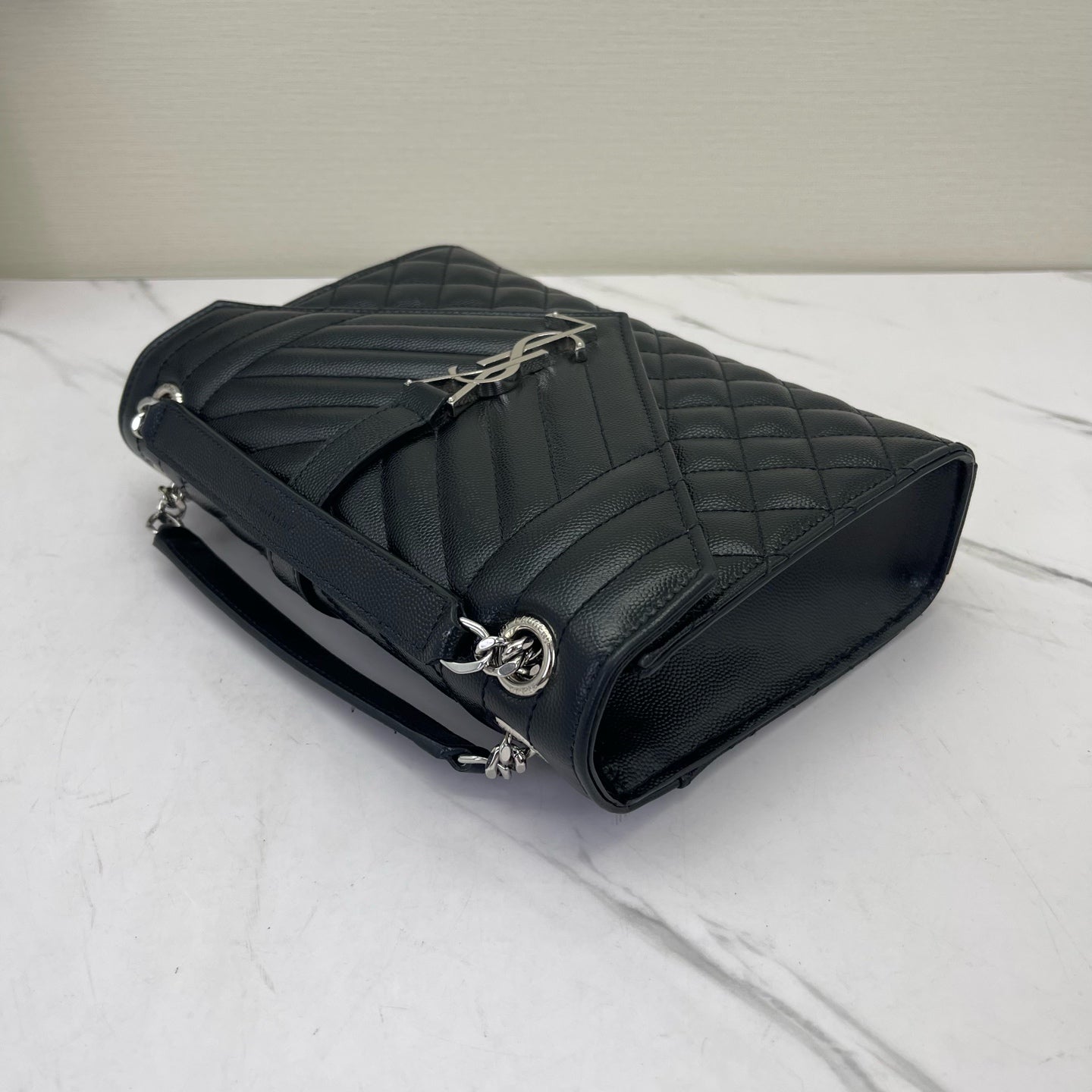 Saint Laurent - Envelope - Leather - Black - (medium)