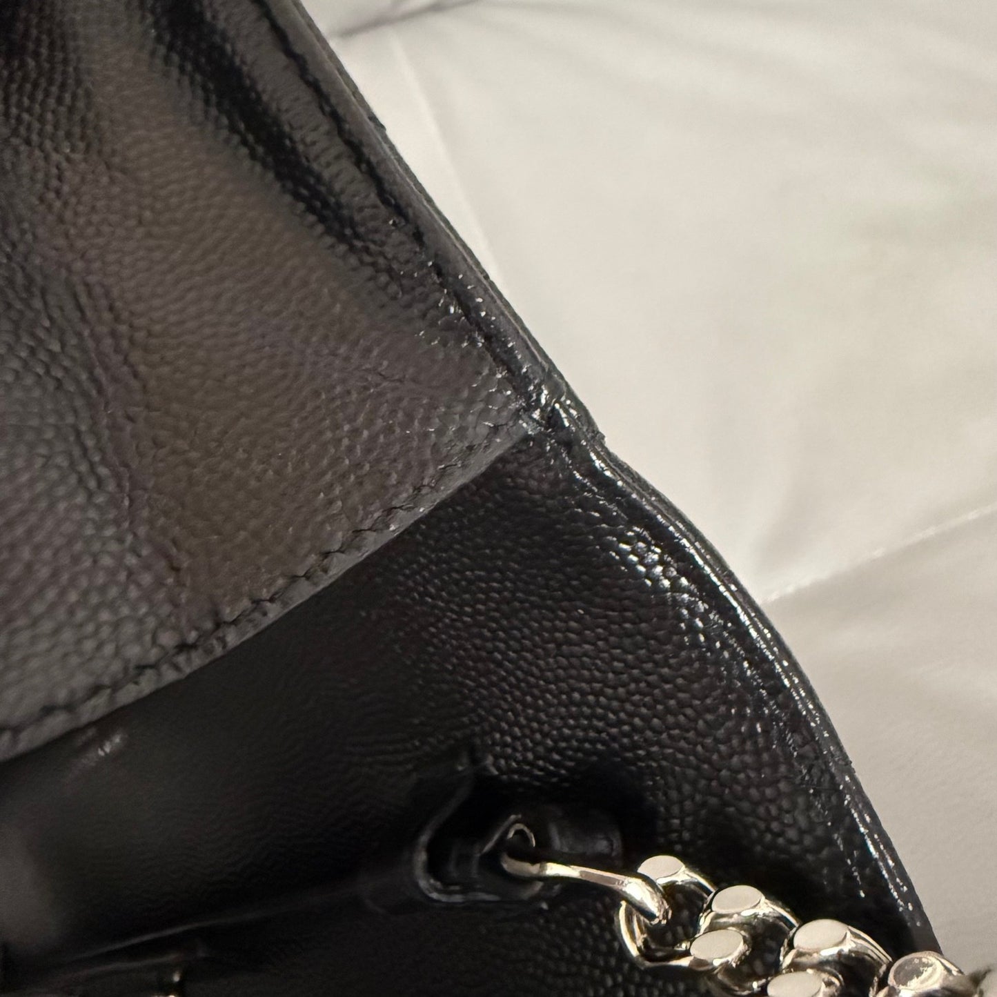 Saint Laurent - Envelope - Leather - Black - (medium)