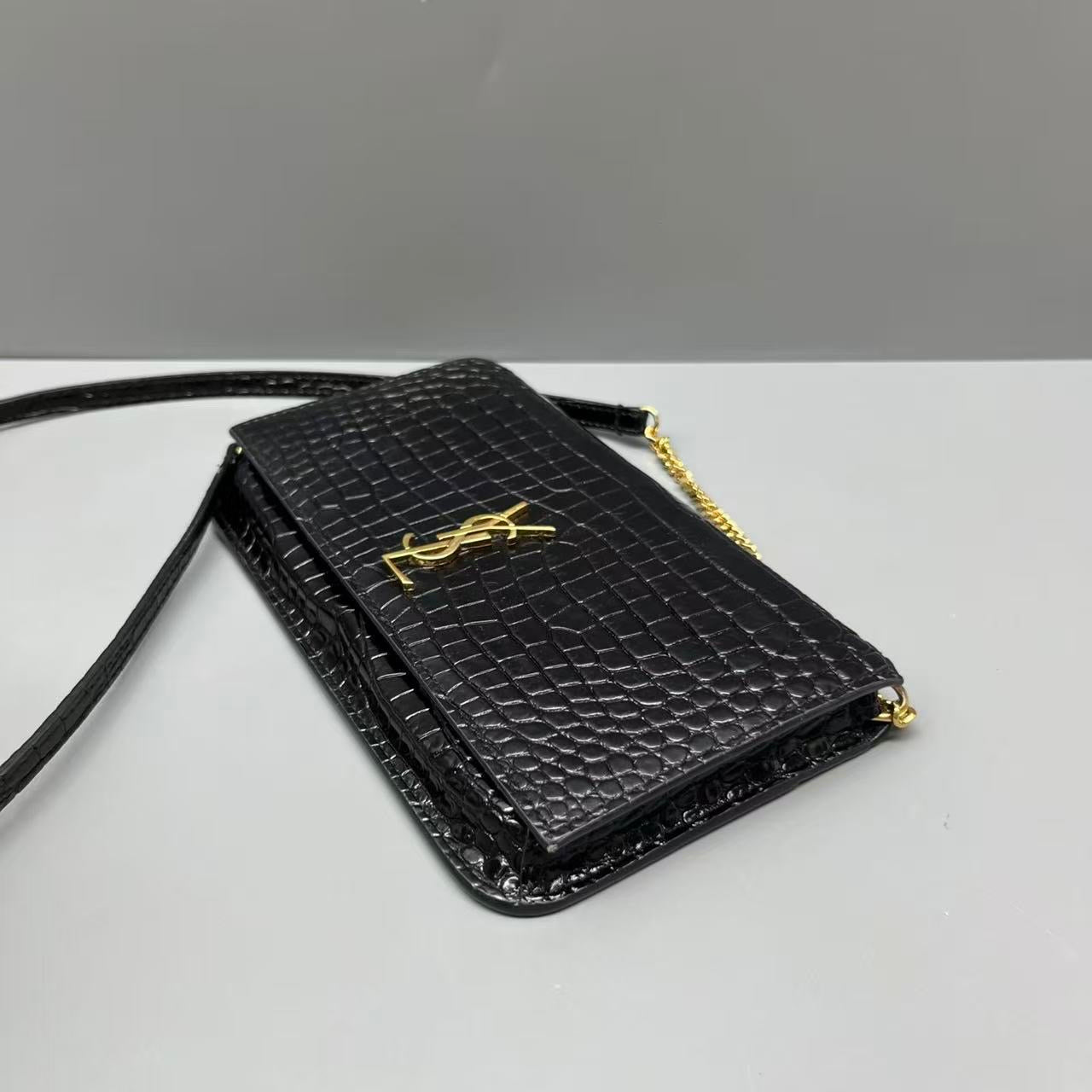 Saint Laurent - Envelope - Leather - Black - (mini)