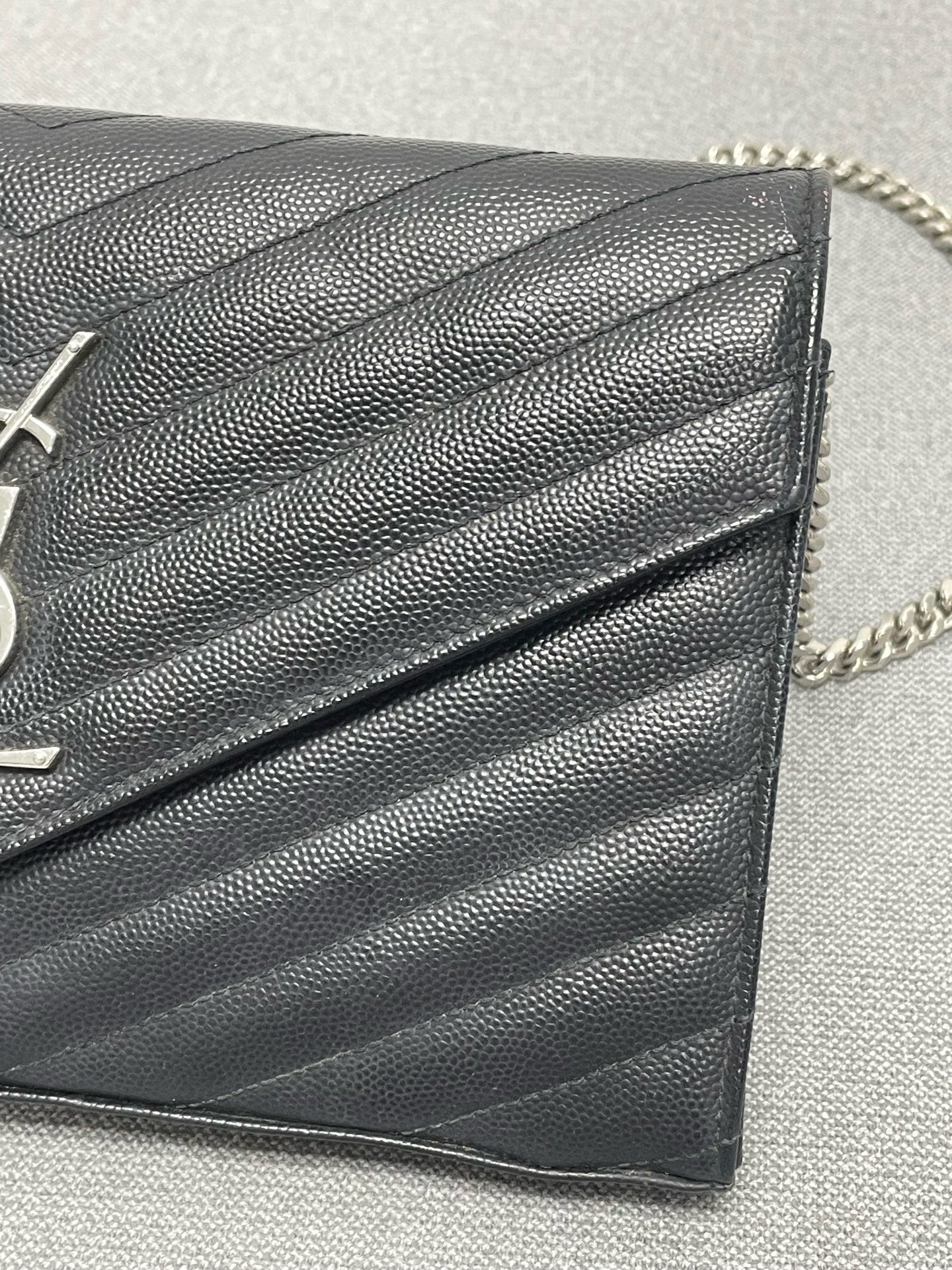 Saint Laurent - Envelope - Leather - Black - (small)