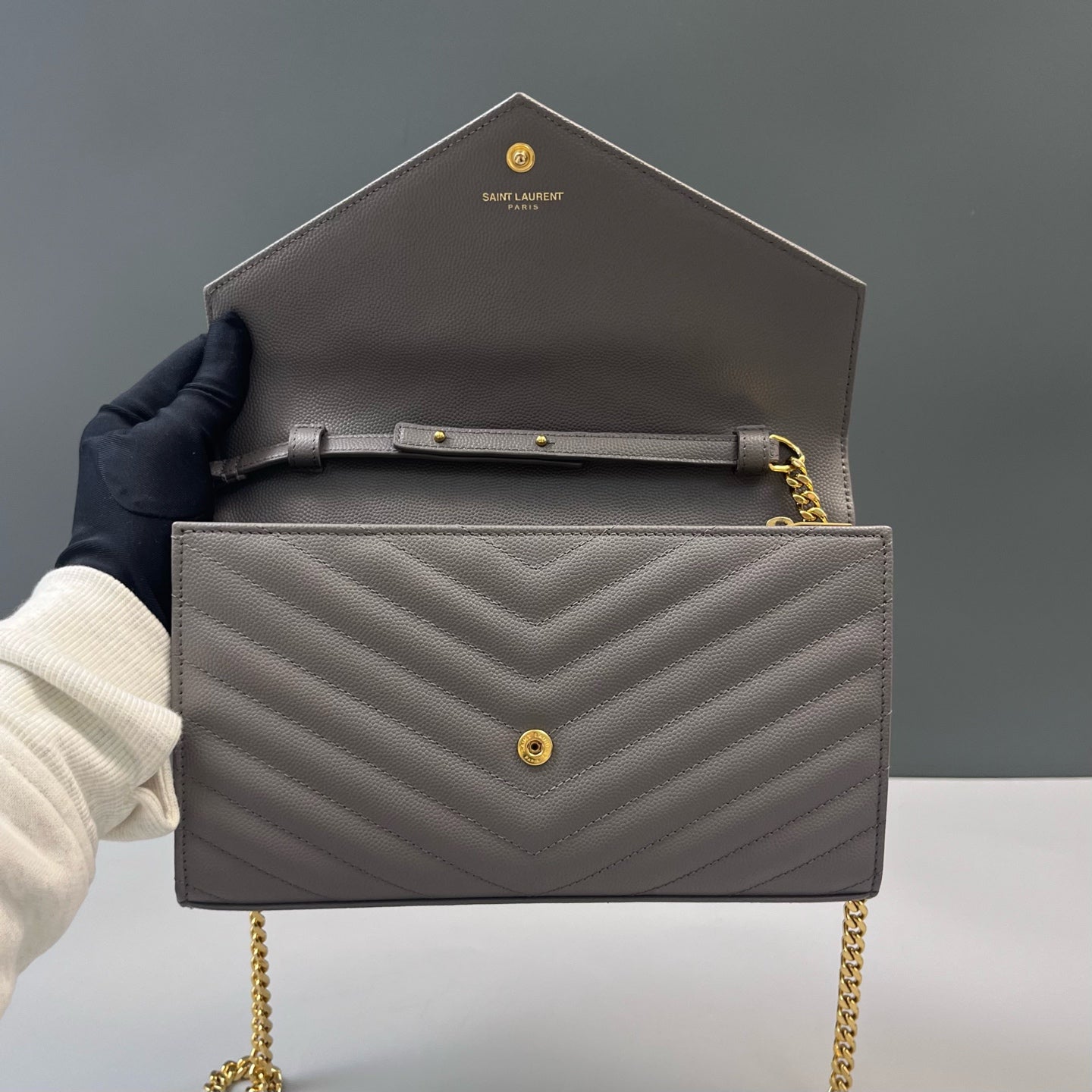Saint Laurent - Envelope - Leather - Grey - (small)