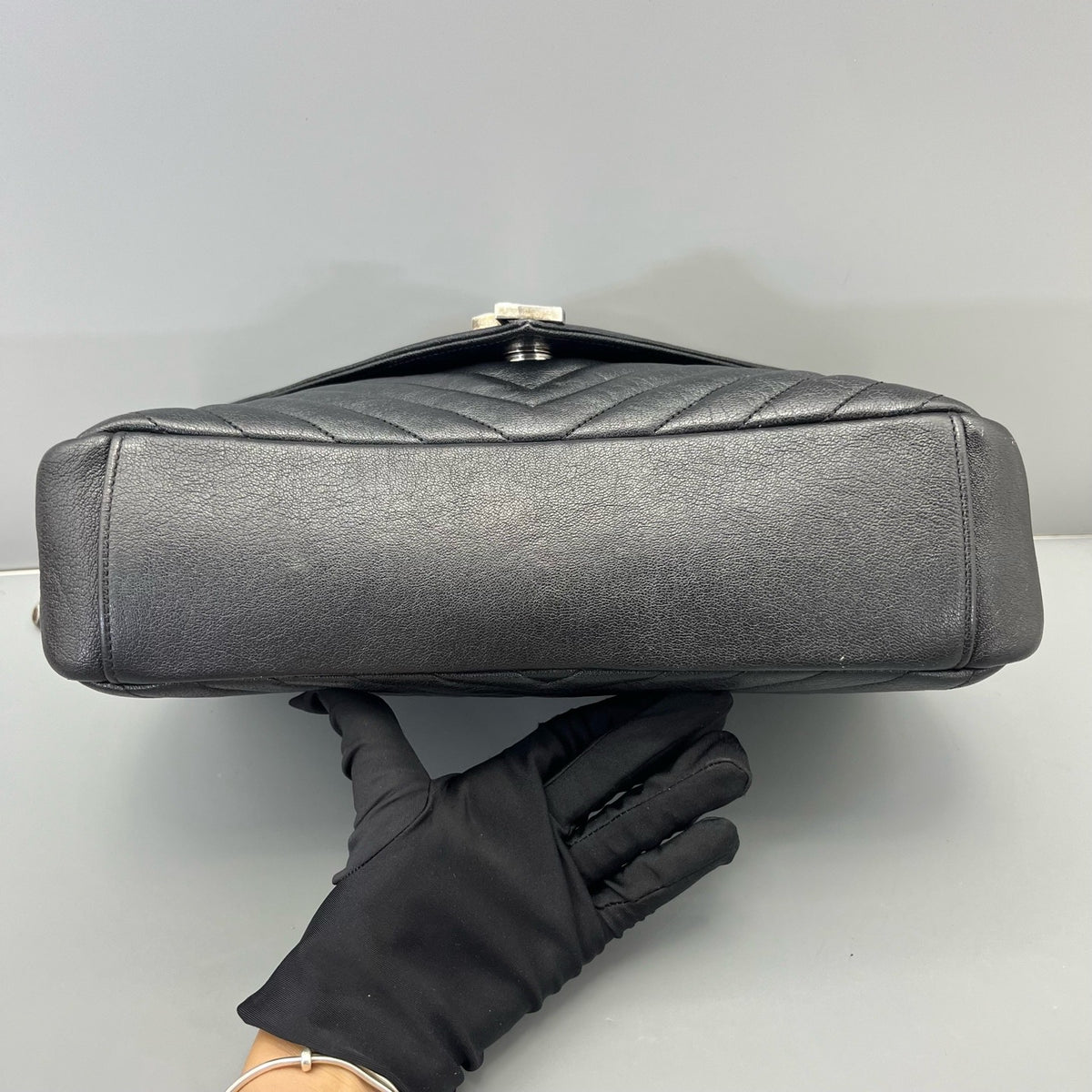 Saint Laurent - Envelope Messenger Bag - Leather - Black - (large)