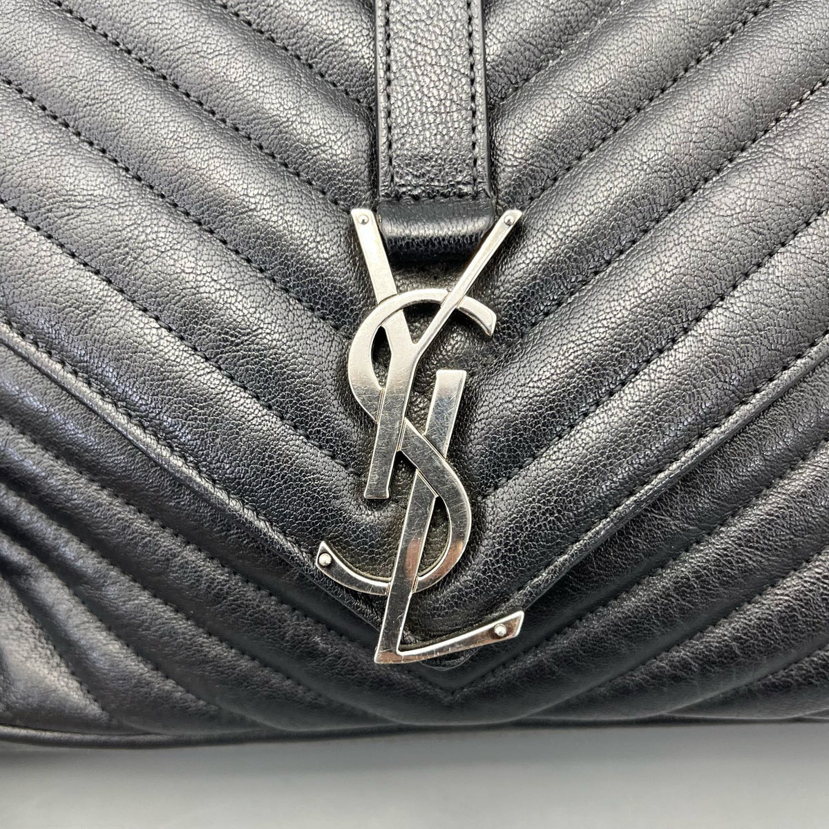 Saint Laurent - Envelope Messenger Bag - Leather - Black - (large)