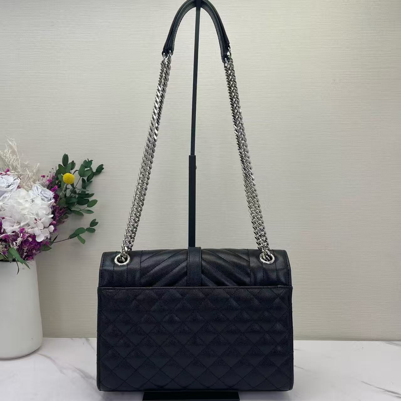 Saint Laurent - Envelope - Pebbled calfskin leather - Black with Silver-Tone Hardware - (medium)