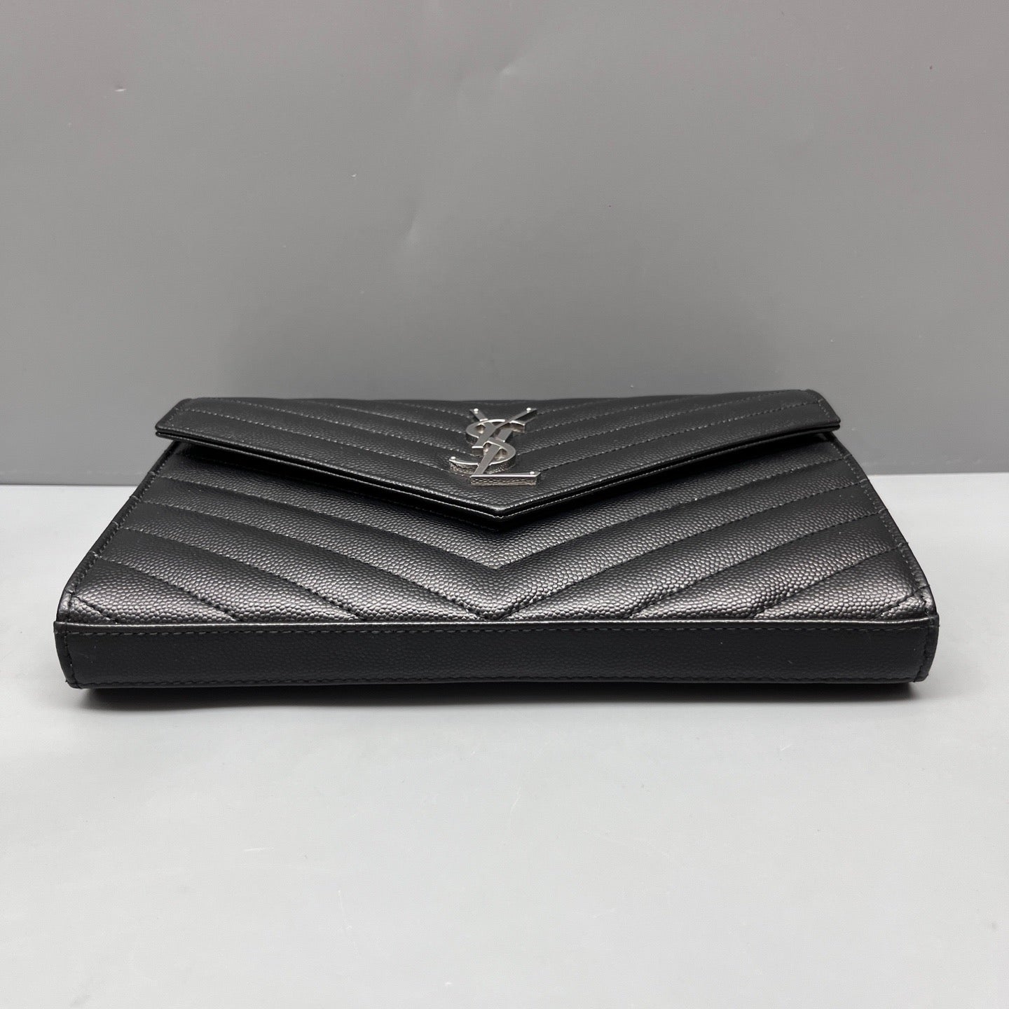 Saint Laurent - Envelope Wallet on Chain - Leather - Black - (mini)
