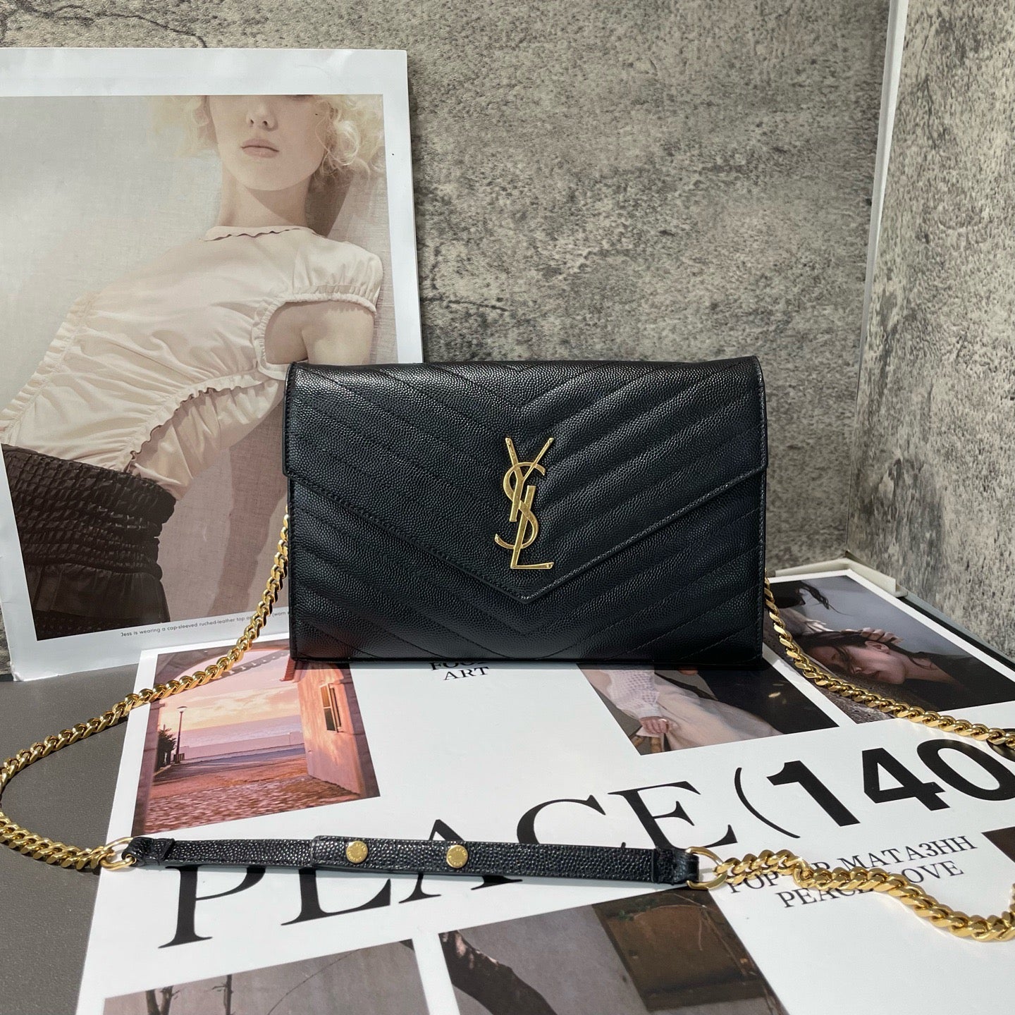 Saint Laurent - Envelope Wallet on Chain (WOC) - Grained leather - Black - (Medium)