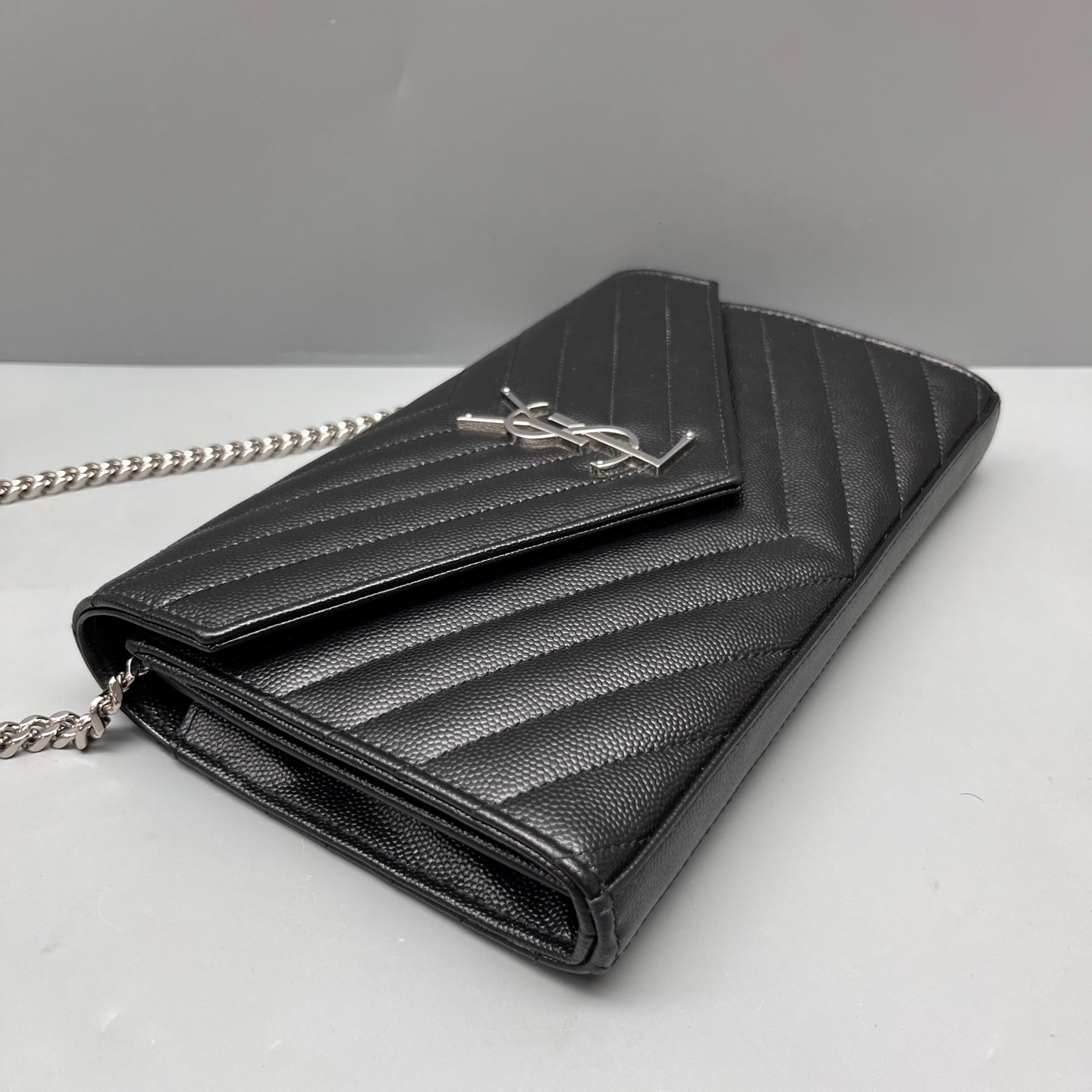 Saint Laurent - Envelope WOC - Grain de poudre embossed leather - Black with Silver-Tone Hardware - (small)