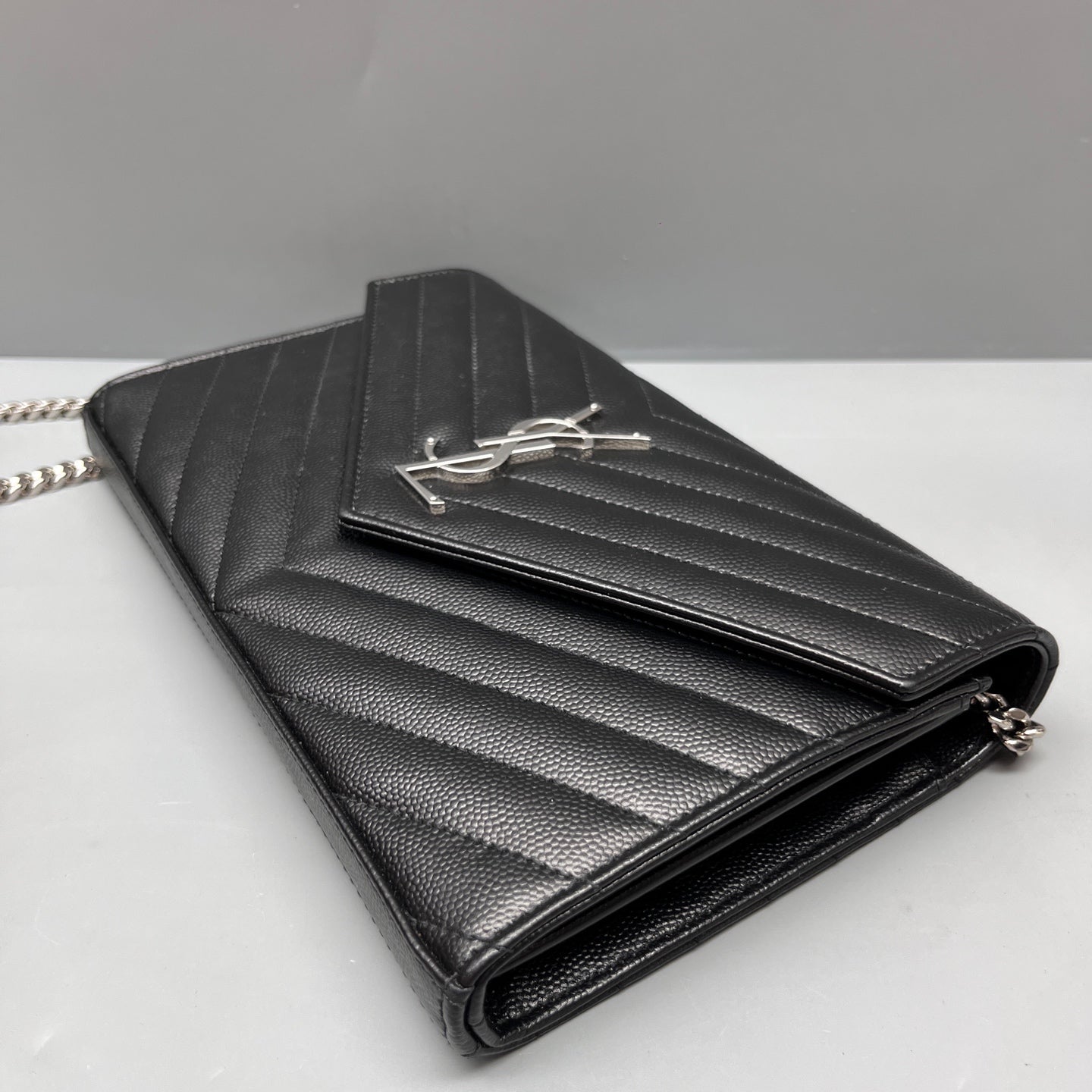 Saint Laurent - Envelope WOC - Grain de poudre embossed leather - Black with Silver-Tone Hardware - (small)