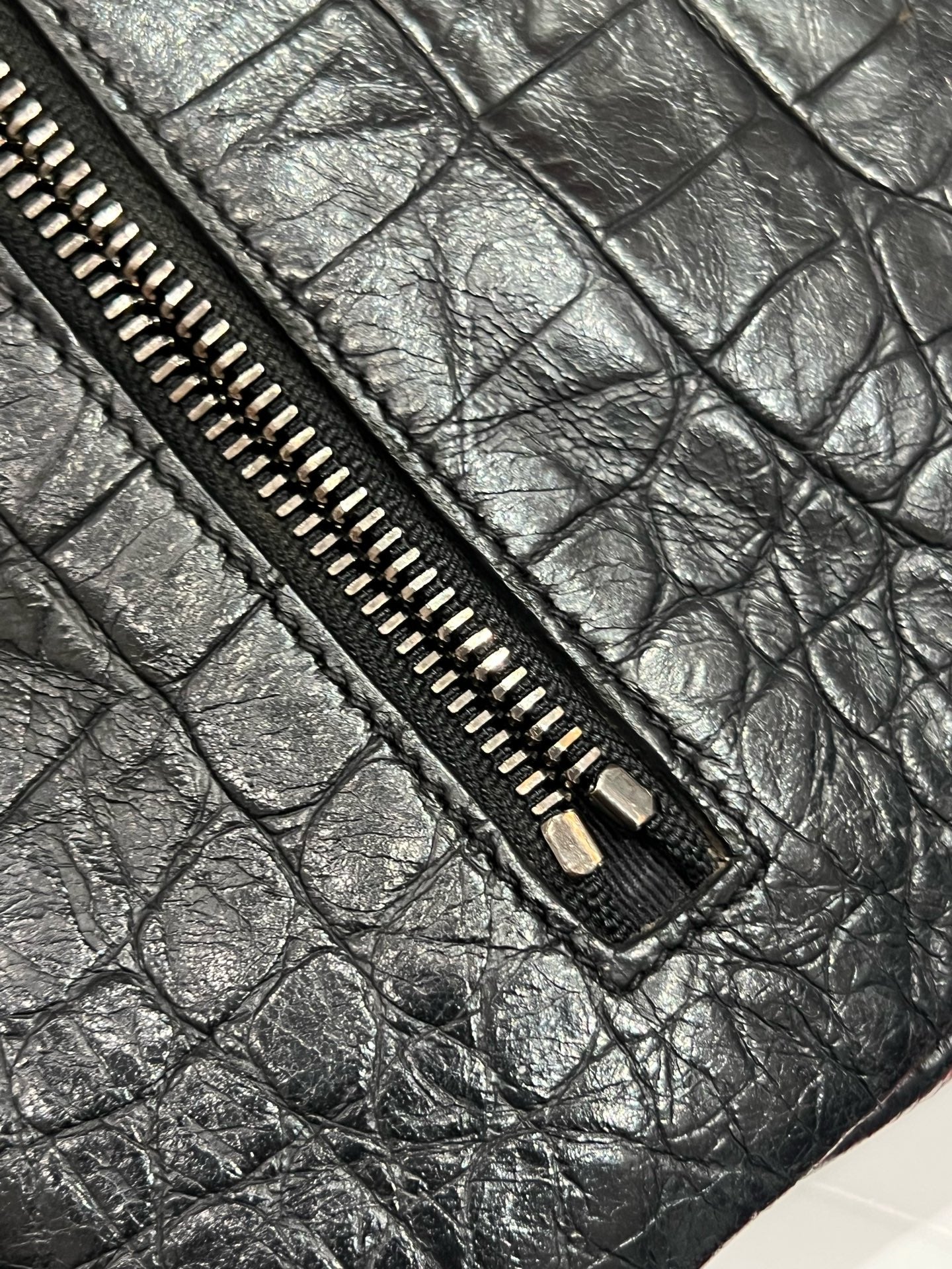 Saint Laurent - Flap Bag - Leather - Black - (medium)