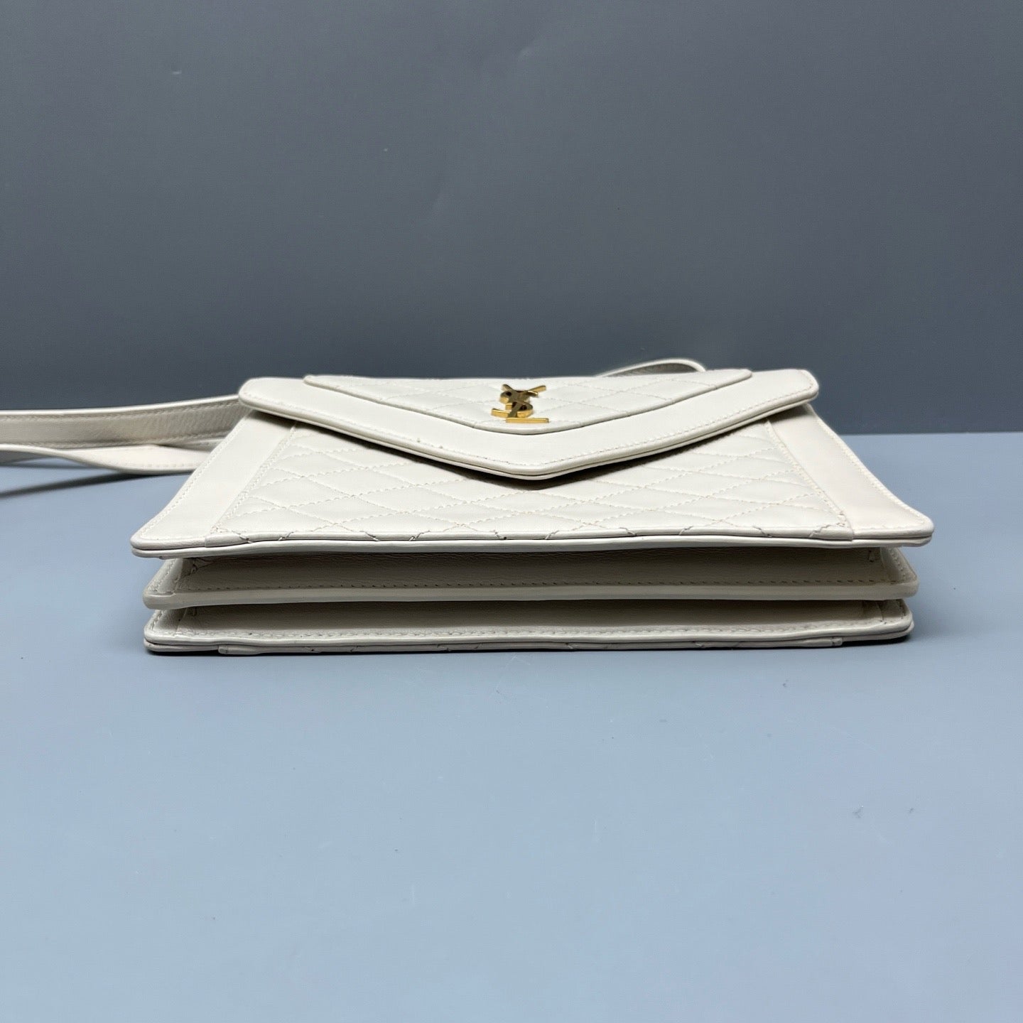 Saint Laurent - Gaby Envelope Bag - Leather - White - (small)