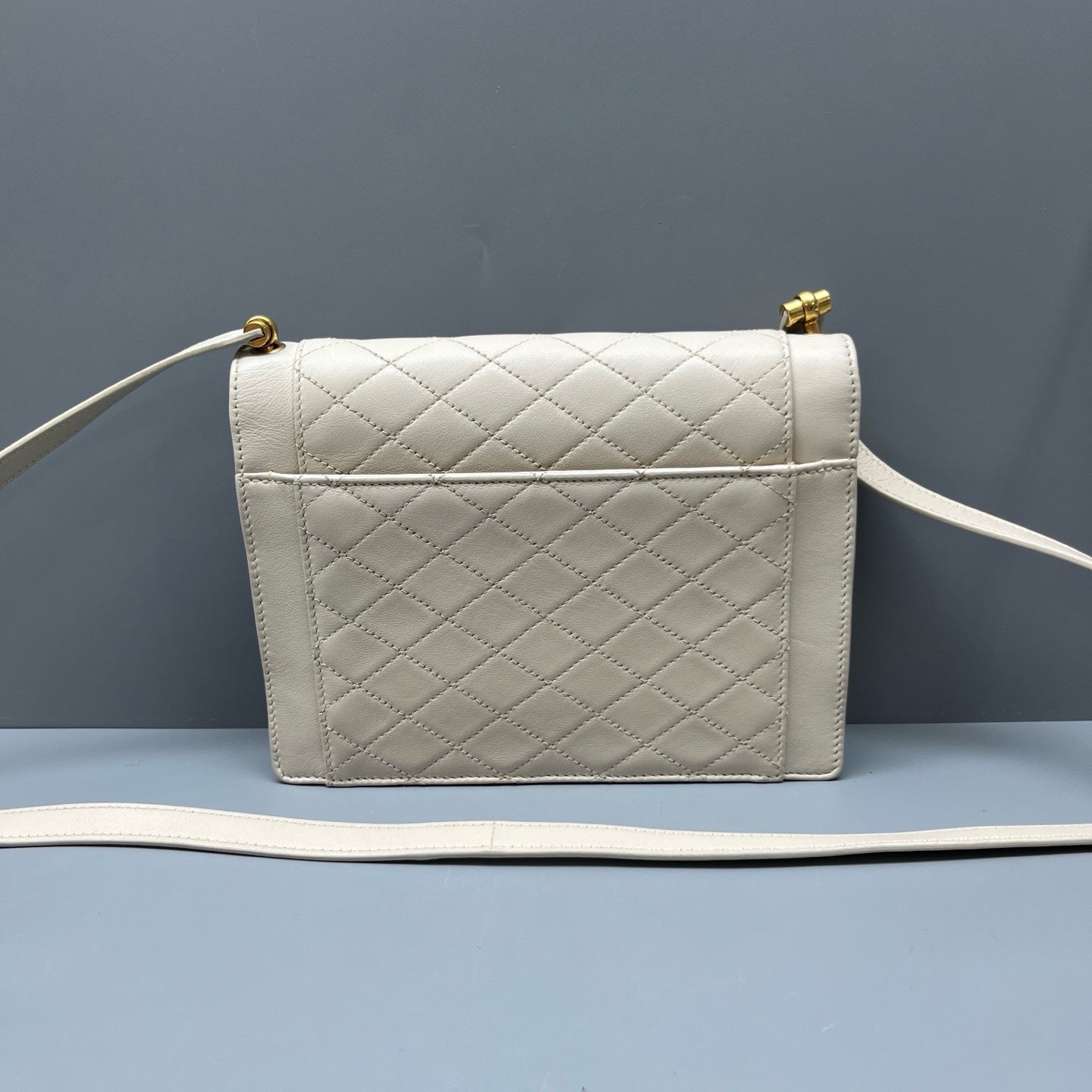 Saint Laurent - Gaby Envelope Bag - Leather - White - (small)