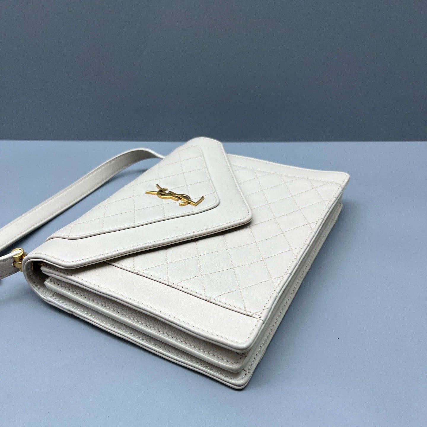 Saint Laurent - Gaby Envelope Bag - Leather - White - (small)