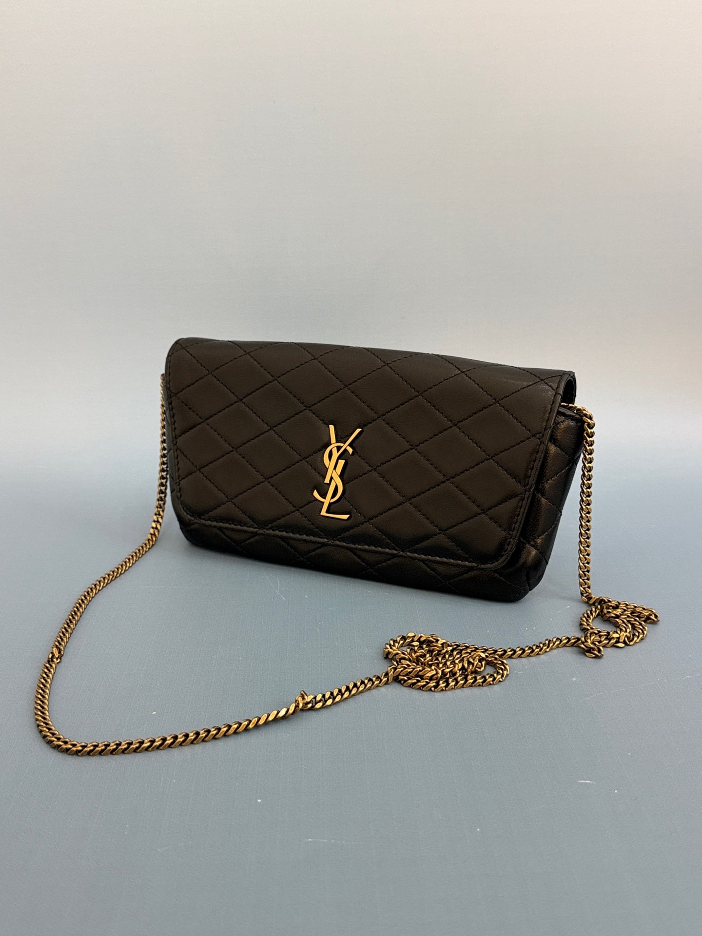 Saint Laurent - Gaby Phone Holder / Wallet on Chain - Lambskin leather - Black - (mini)