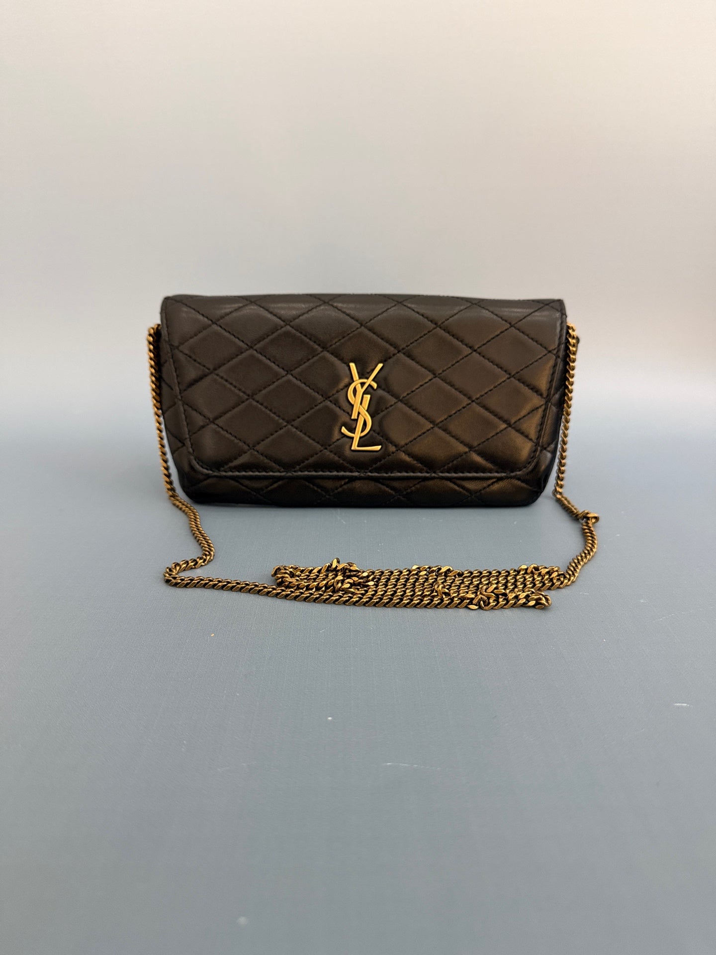Saint Laurent - Gaby Phone Holder / Wallet on Chain - Lambskin leather - Black - (mini)