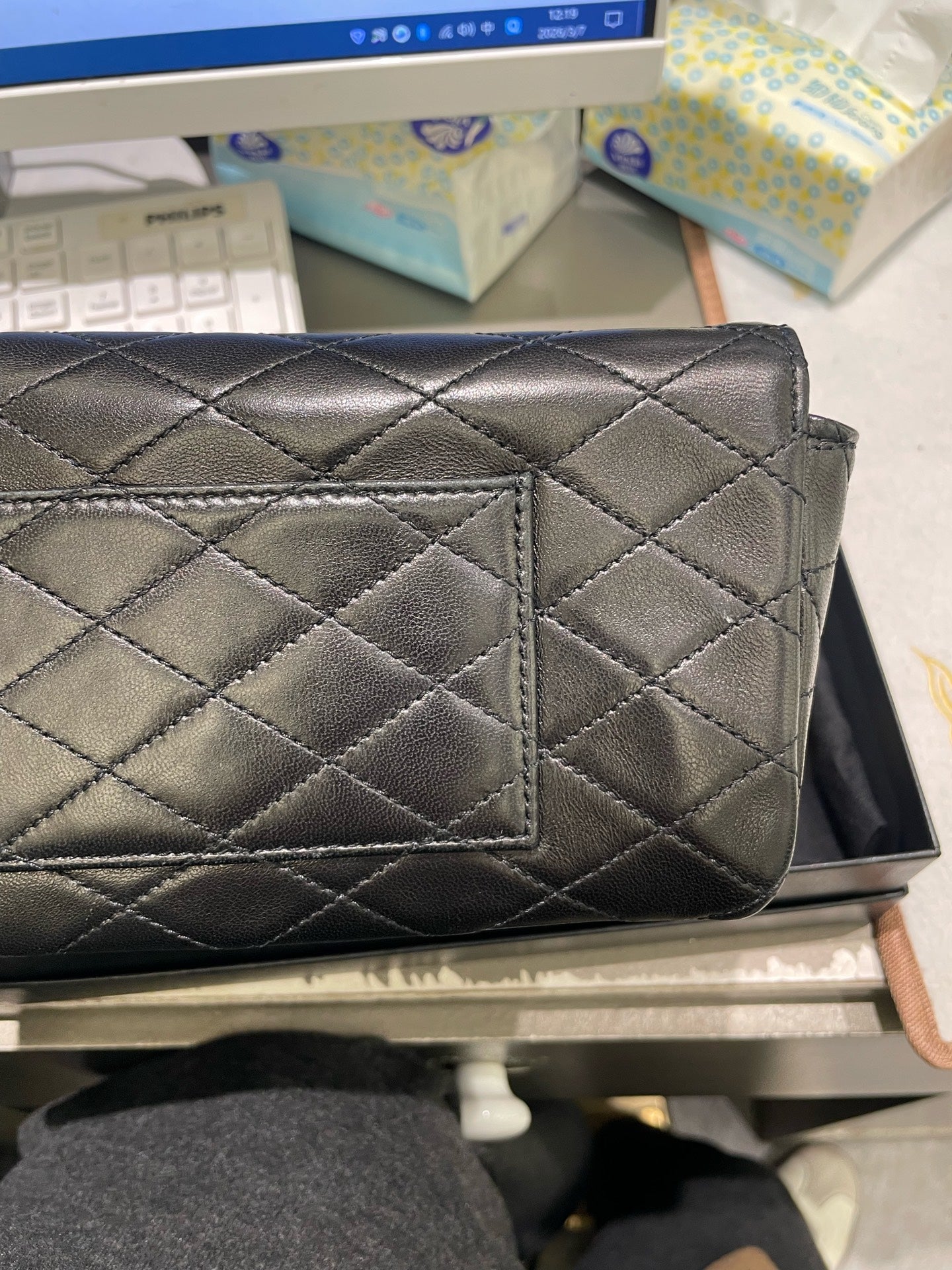 Saint Laurent - Gaby Phone Holder / Wallet on Chain - Lambskin leather - Black - (mini)
