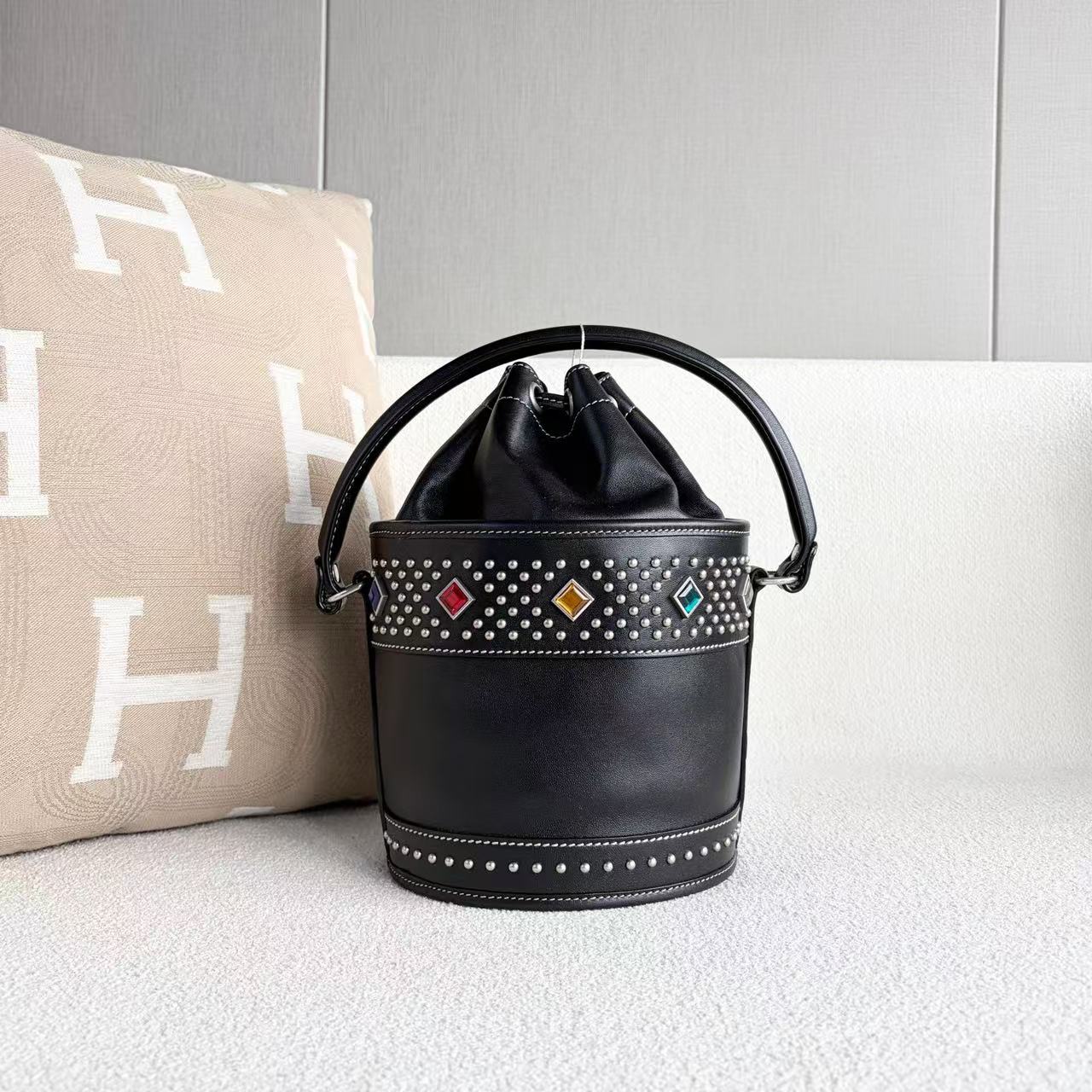 Saint Laurent - Gem-Studded Bucket Bag - Leather - Black - (small)