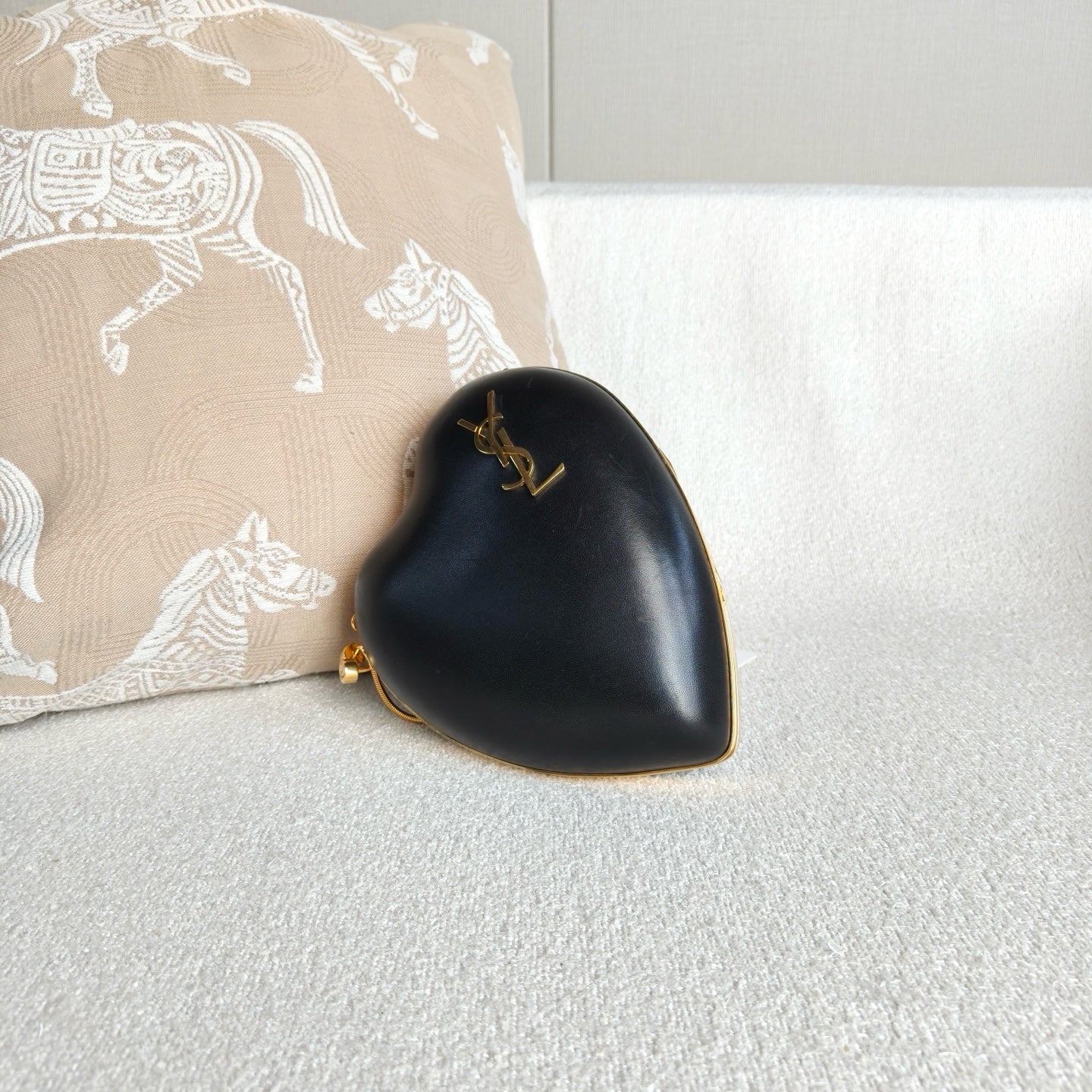 Saint Laurent - Heart Chain Bag - Smooth leather - Black - (mini)