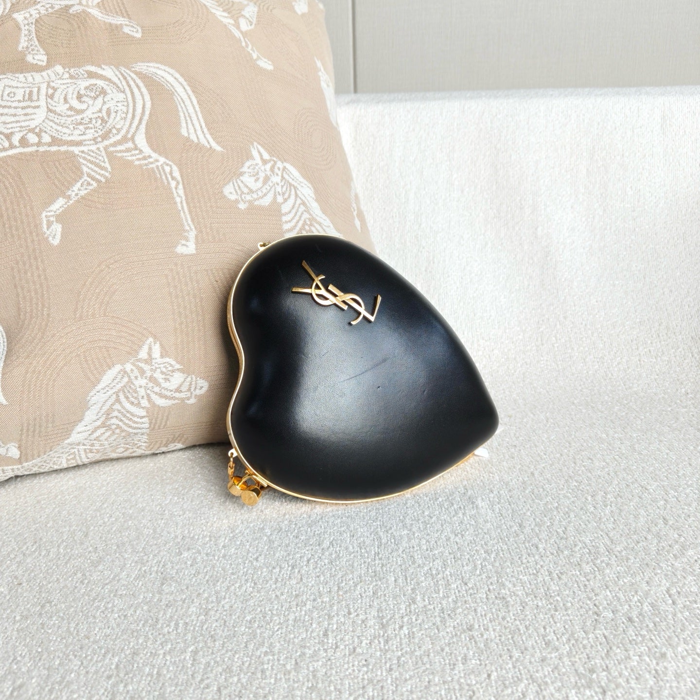 Saint Laurent - Heart Chain Bag - Smooth leather - Black - (mini)