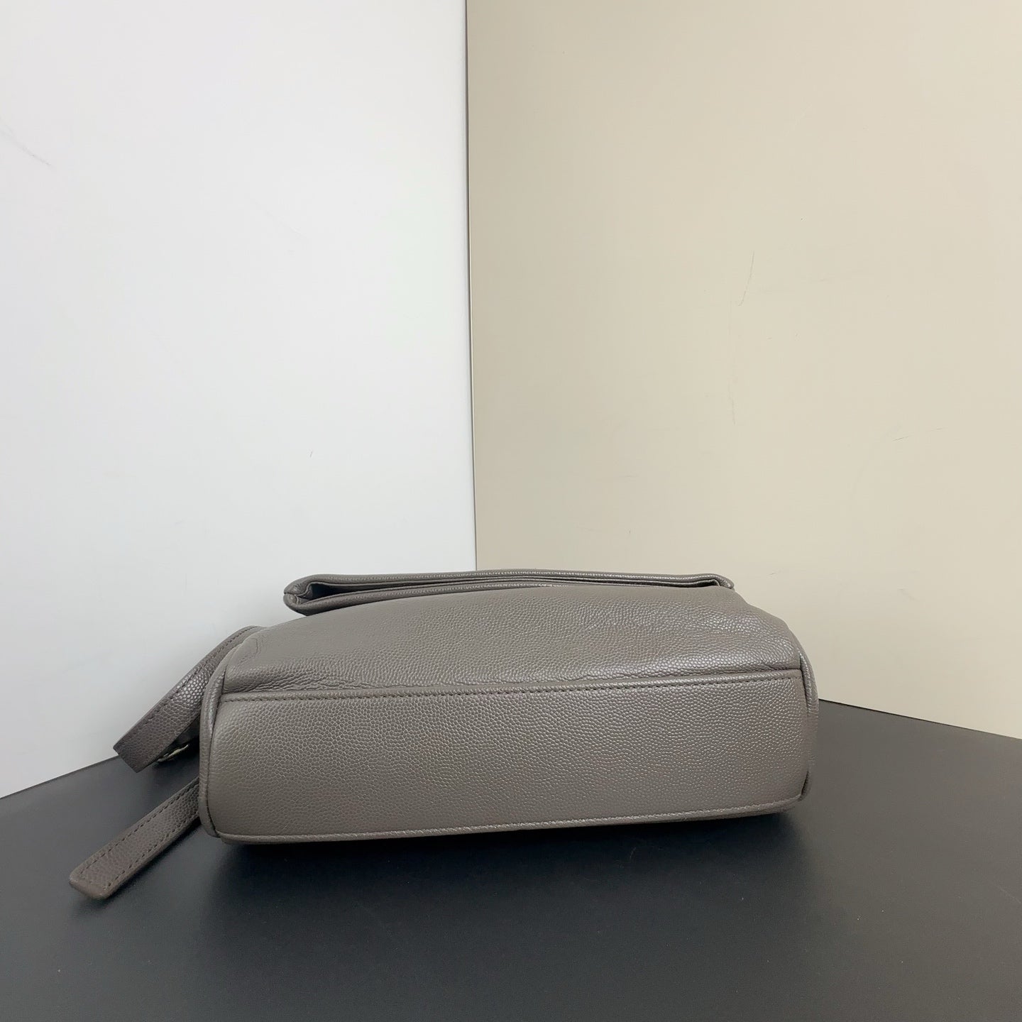Saint Laurent - Hollywood Chain Bag - Leather - Grey - (medium)