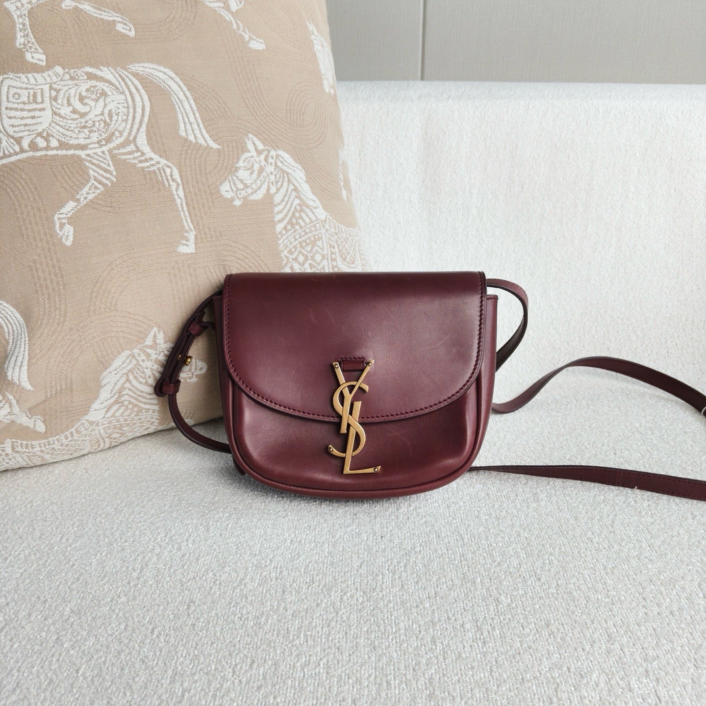 Saint Laurent - Kaia Saddle Bag - Leather - Burgundy - (Small)