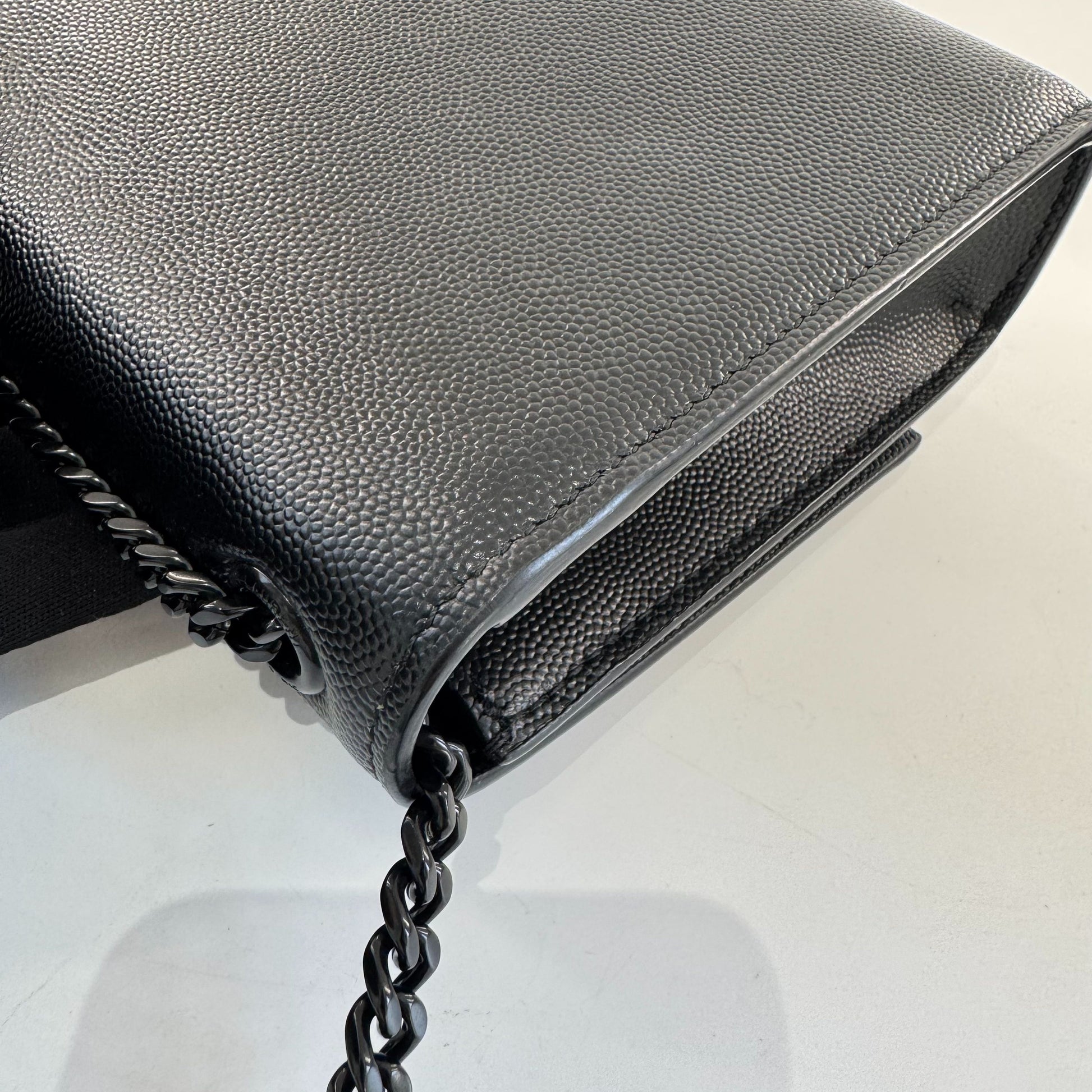 Saint Laurent Kate Leather Black - view 3