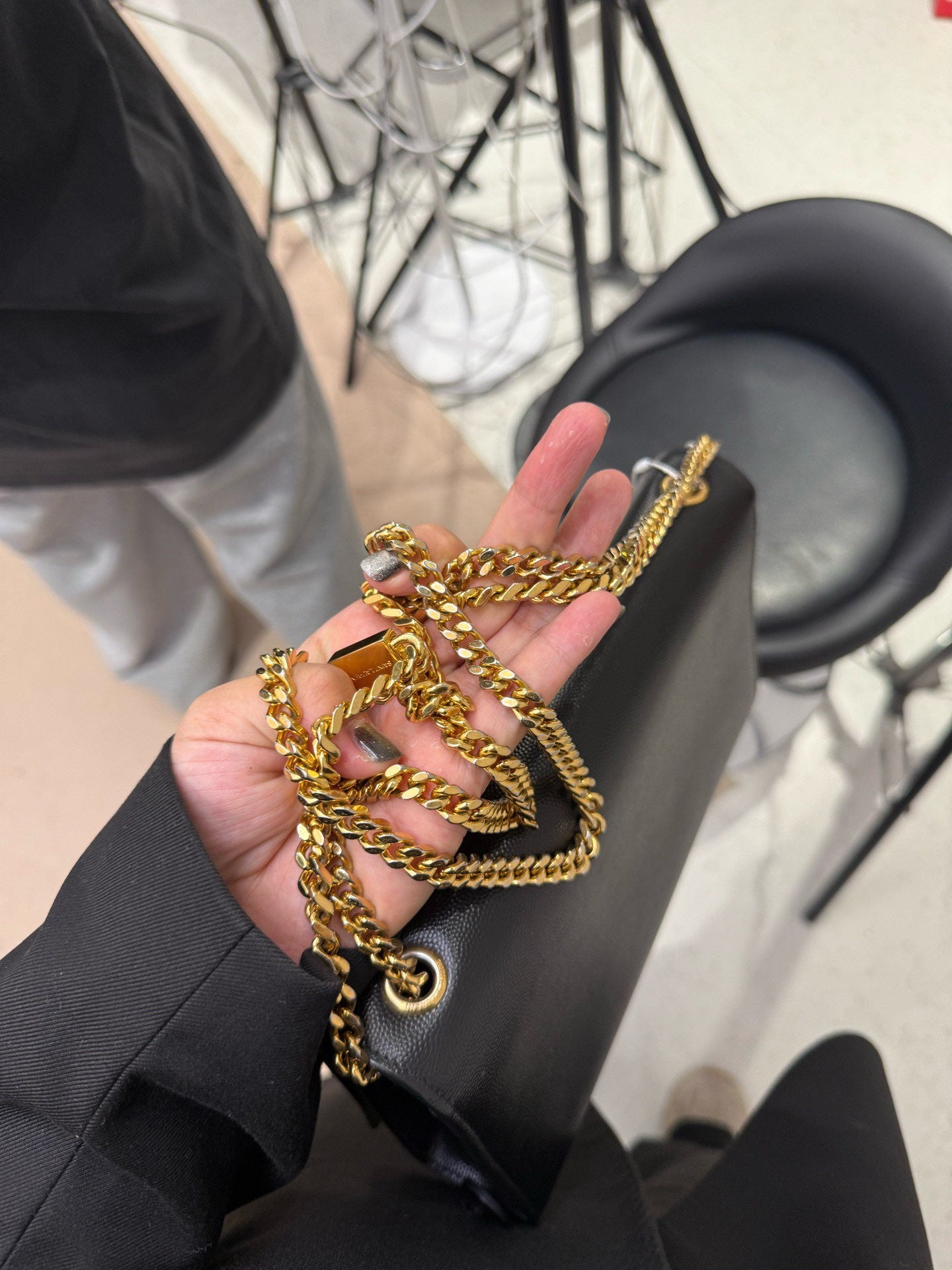 Saint Laurent - Kate Chain Bag - Grained leather - Black with Gold-Tone Hardware - (medium)
