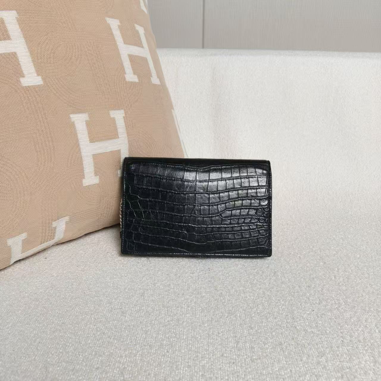 Saint Laurent - Kate - Crocodile-embossed cowhide leather - Black - (Small)
