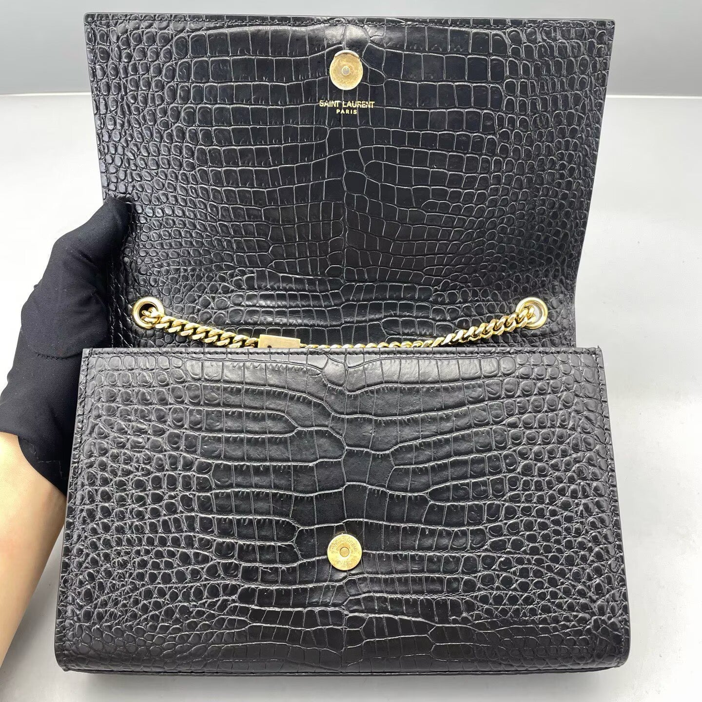 Saint Laurent - Kate - Crocodile embossed leather - Black with Gold-Tone Hardware - (medium)