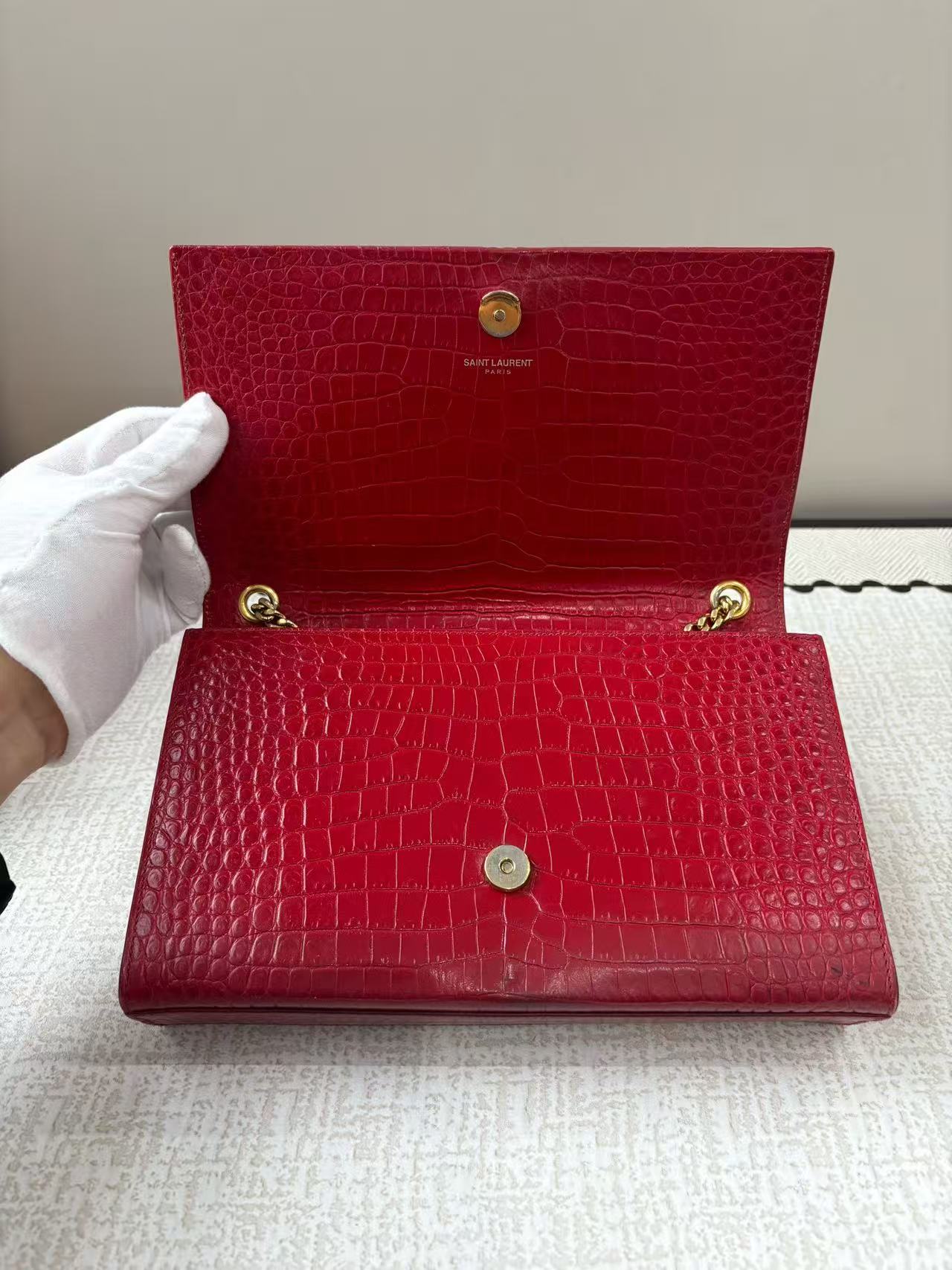 Saint Laurent - Kate - Embossed calfskin leather - Red - (Regular)