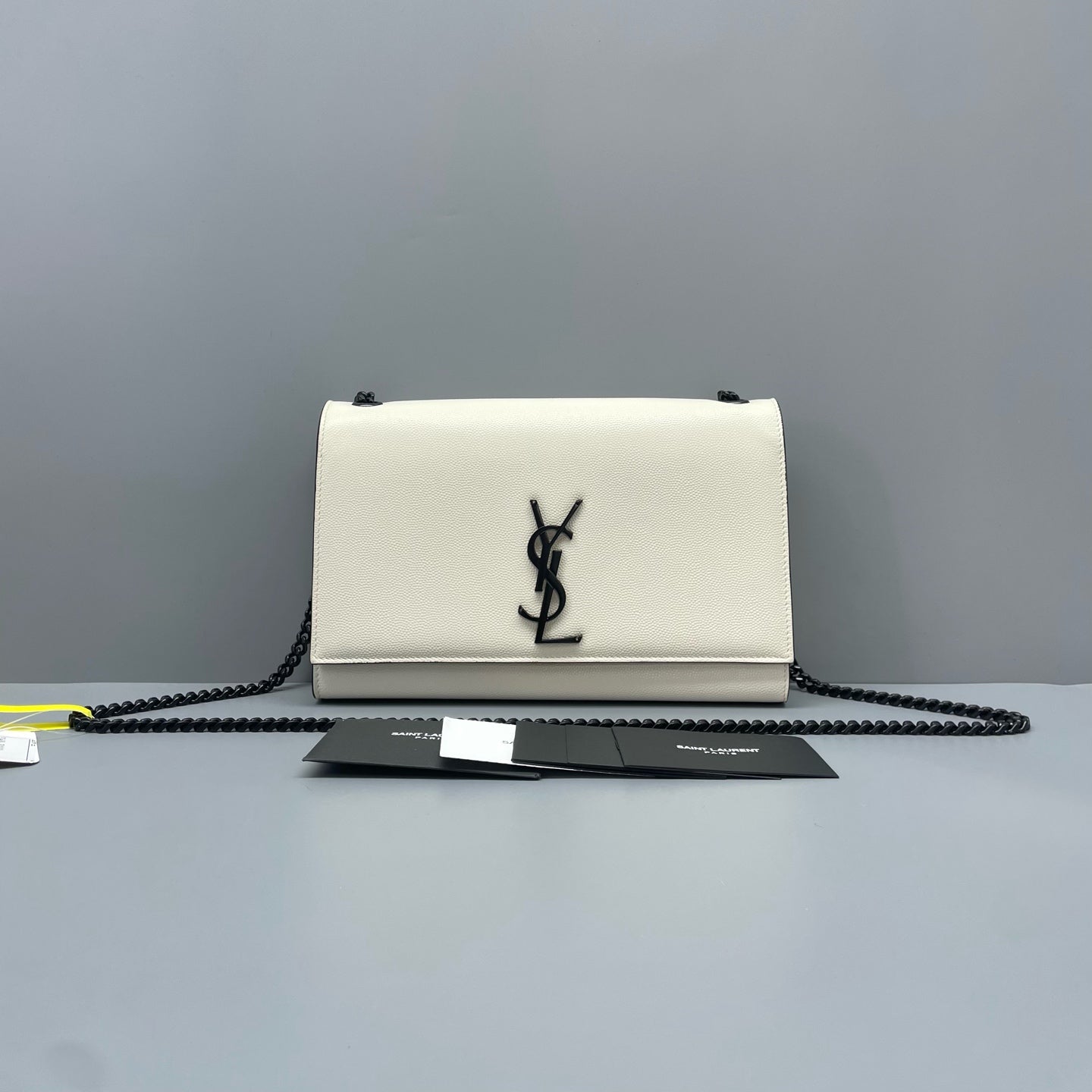 Saint Laurent - Kate - Grained leather - Off-White - (Medium)