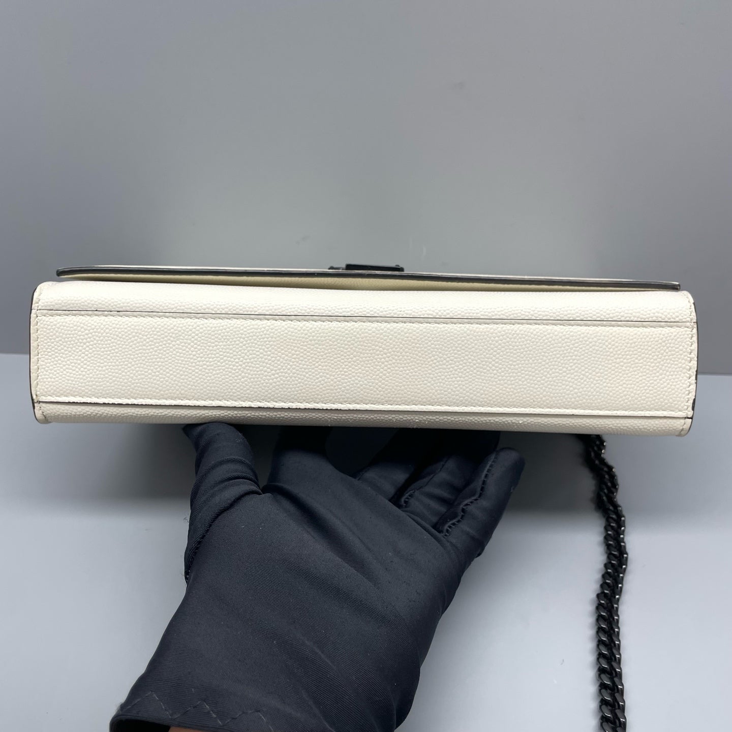 Saint Laurent - Kate - Grained leather - Off-White - (Medium)