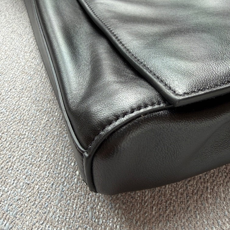 Saint Laurent - Kate - Leather - Black - (medium)