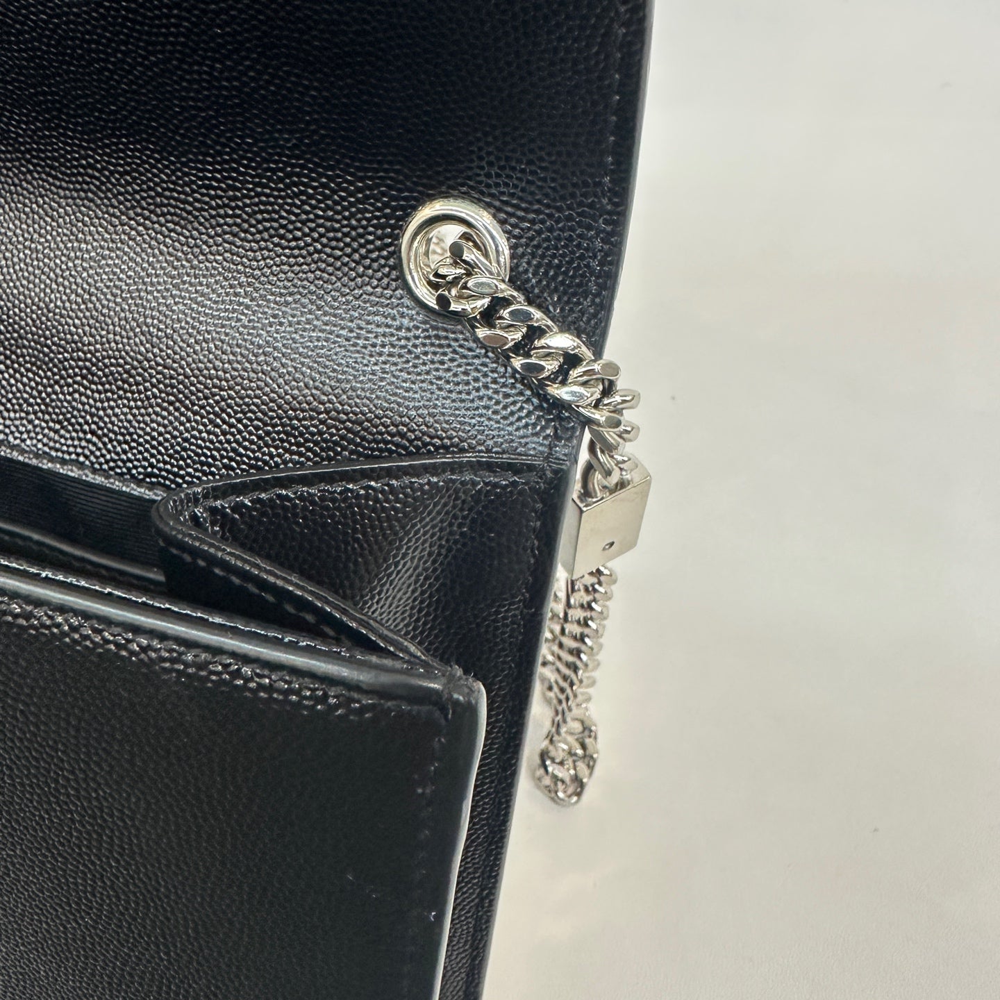 Saint Laurent - Kate - Leather - Black - (medium)
