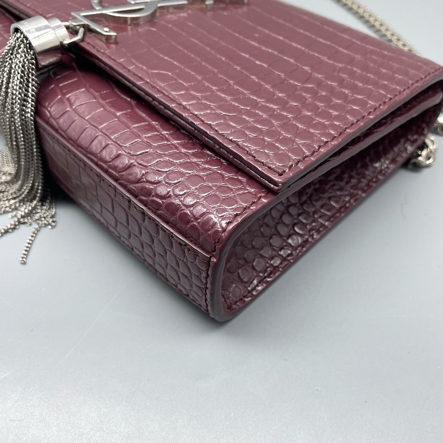 Saint Laurent - Kate Small - Crocodile embossed leather - Burgundy - (Small)