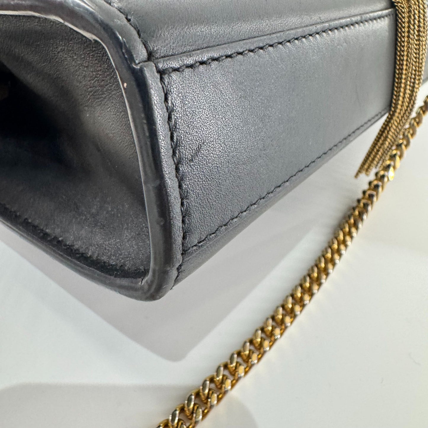 Saint Laurent - Kate Tassel Envelope Bag - Leather - Black - (Medium)