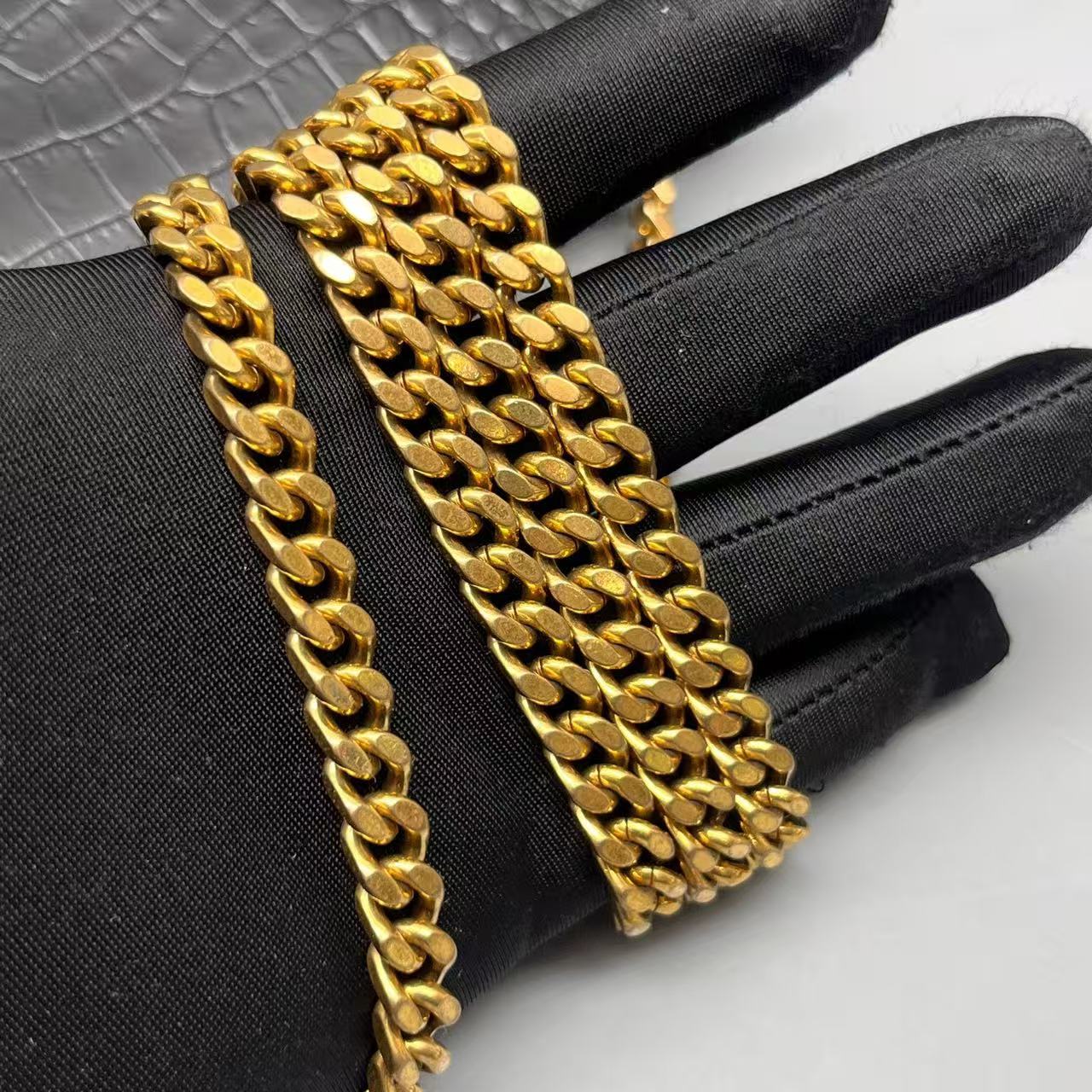 Saint Laurent - Kate Tassel - Leather - Black - (mini)