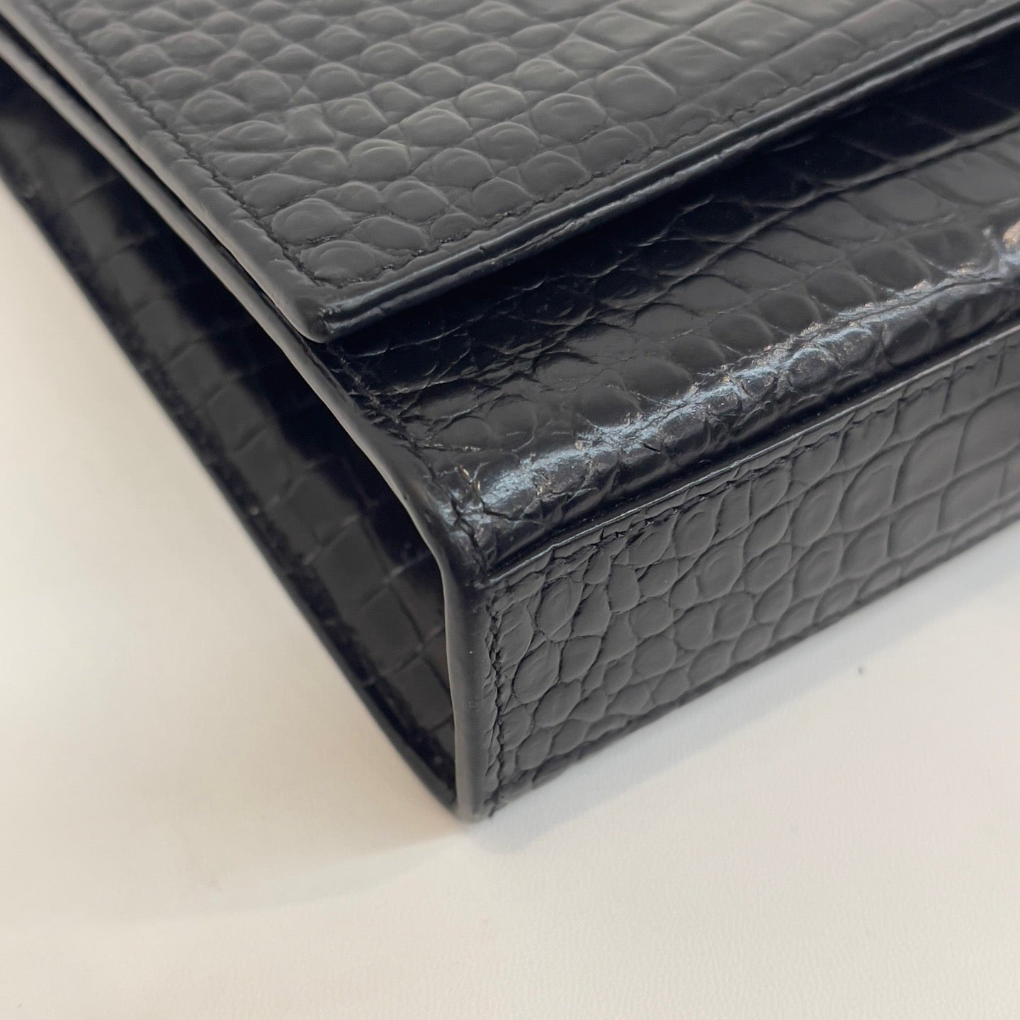 Saint Laurent - Kate Tassel - Patent leather with crocodile embossing - Black with Gold-Tone Hardware - (medium)