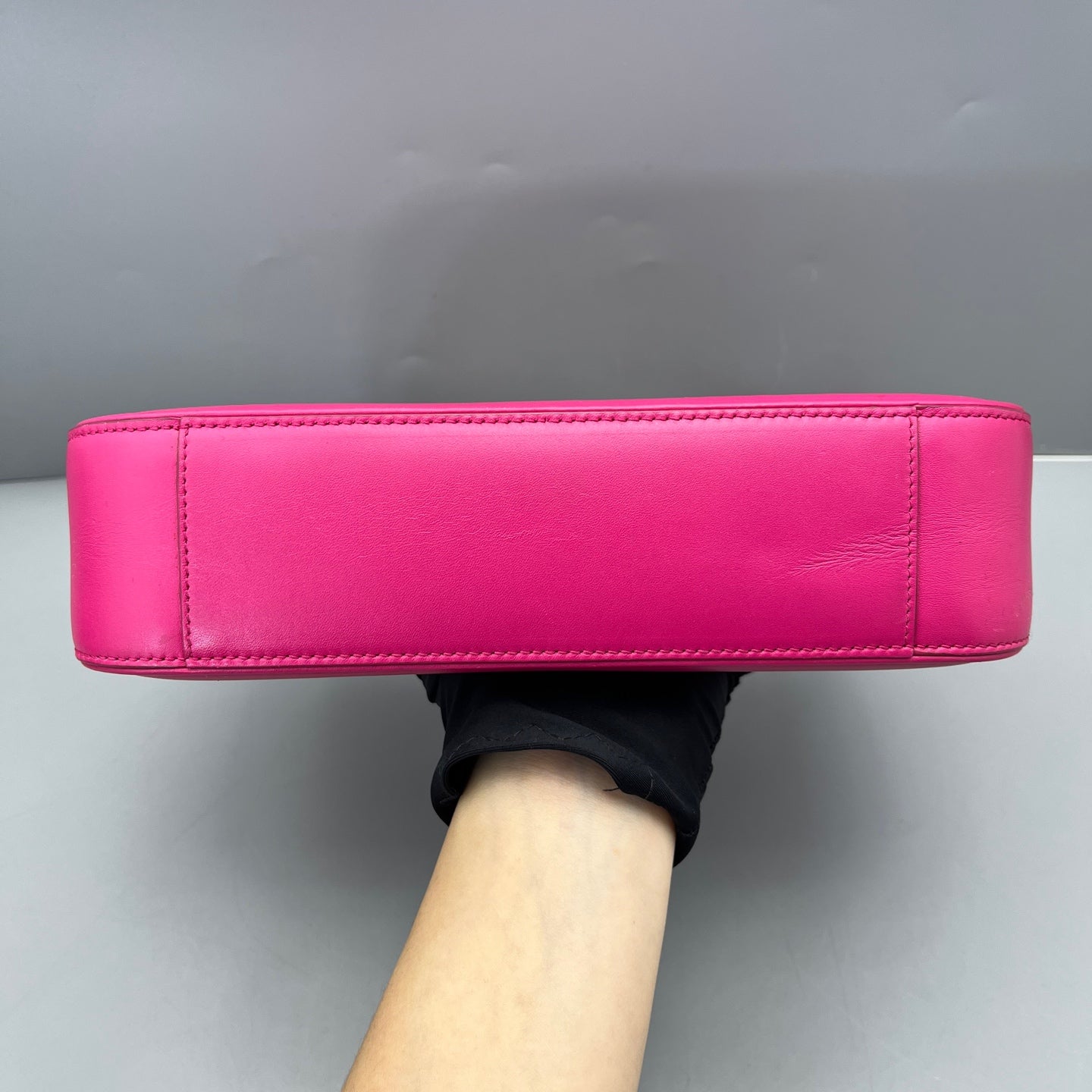 Saint Laurent - Le 5 à 7 Hobo Bag - Leather - Pink - (medium)