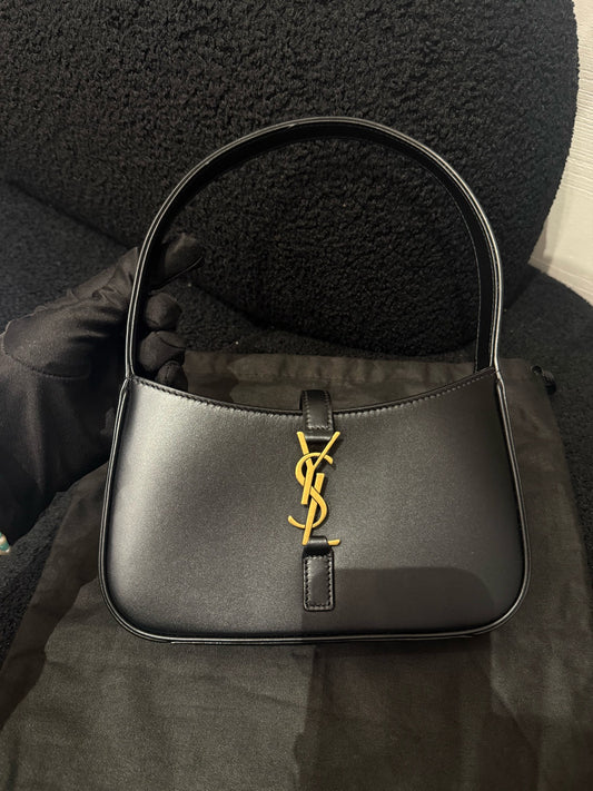 Saint Laurent - Le 5 à 7 - Leather - Black - (Mini)