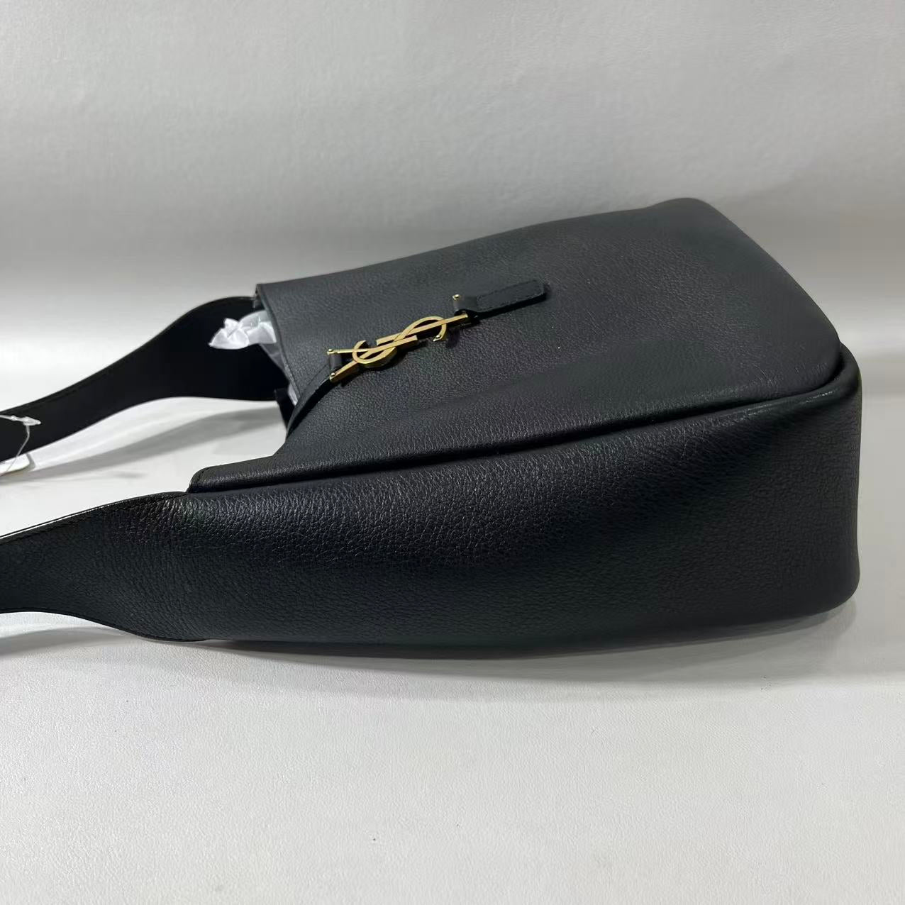 Saint Laurent - Le 5 a 7 - Leather - Black - (small)