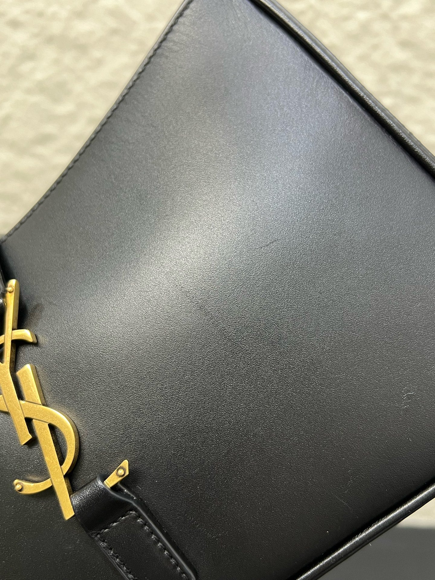 Saint Laurent - Le 5 à 7 - Leather - Black - (small)